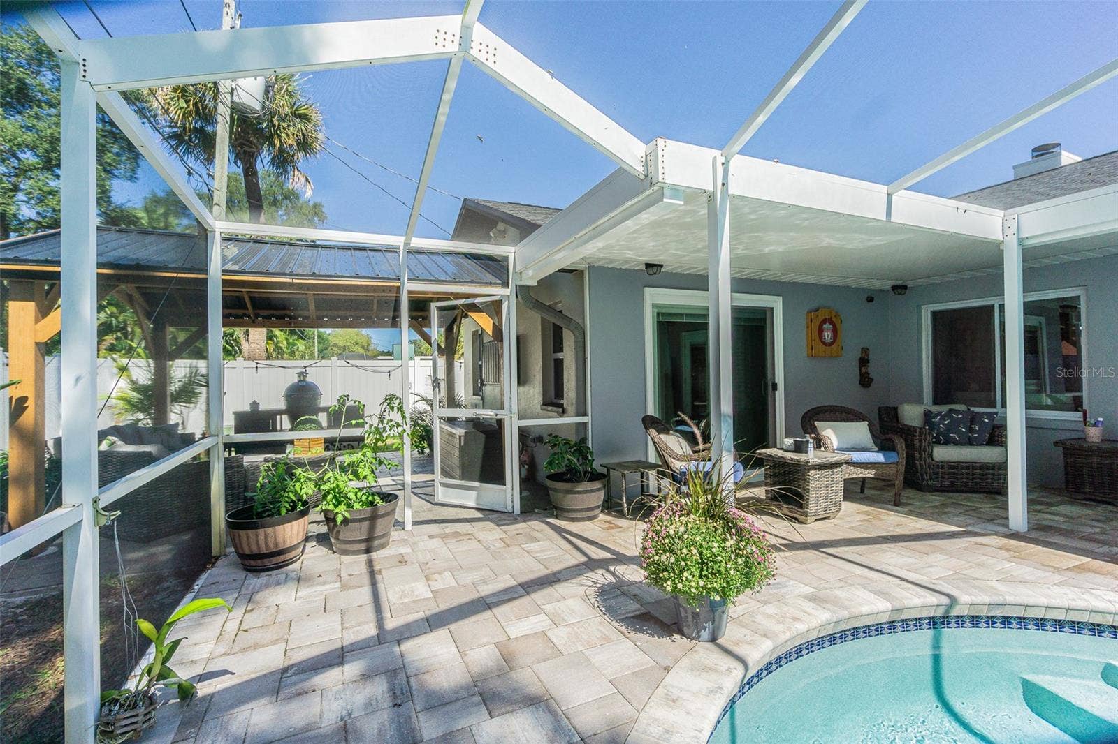 1362 ROBINSON DRIVE, St Petersburg, FL 33710