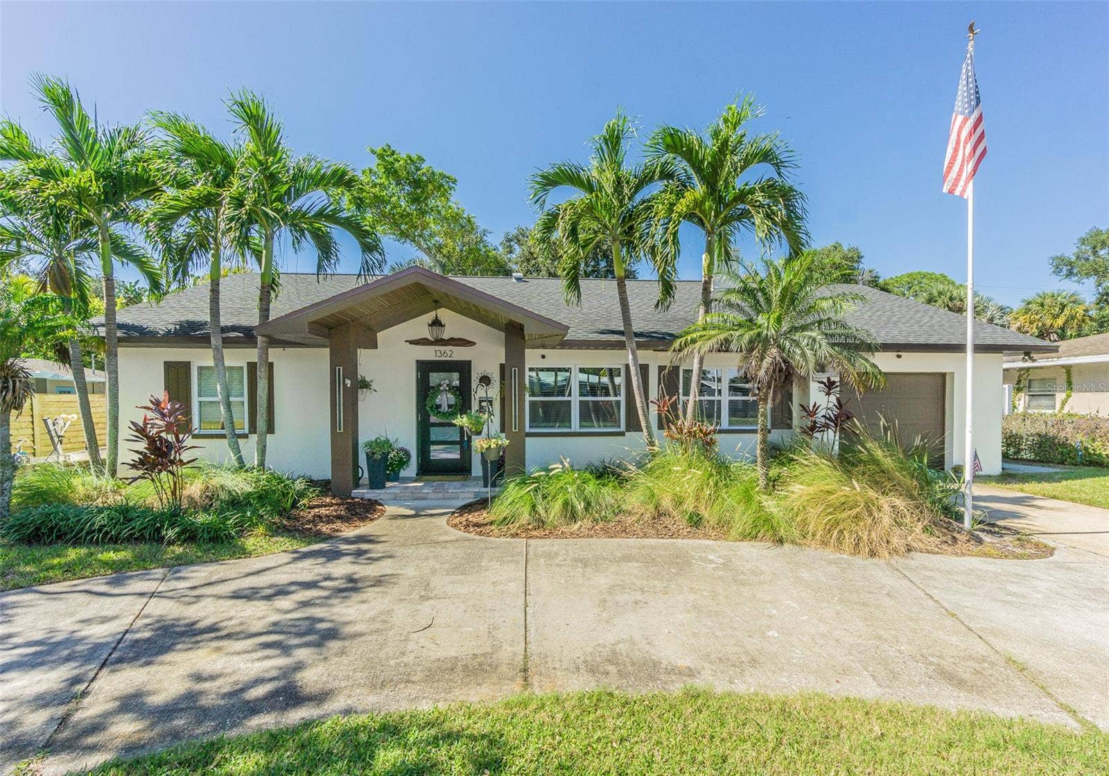 1362 ROBINSON DRIVE, St Petersburg, FL 33710
