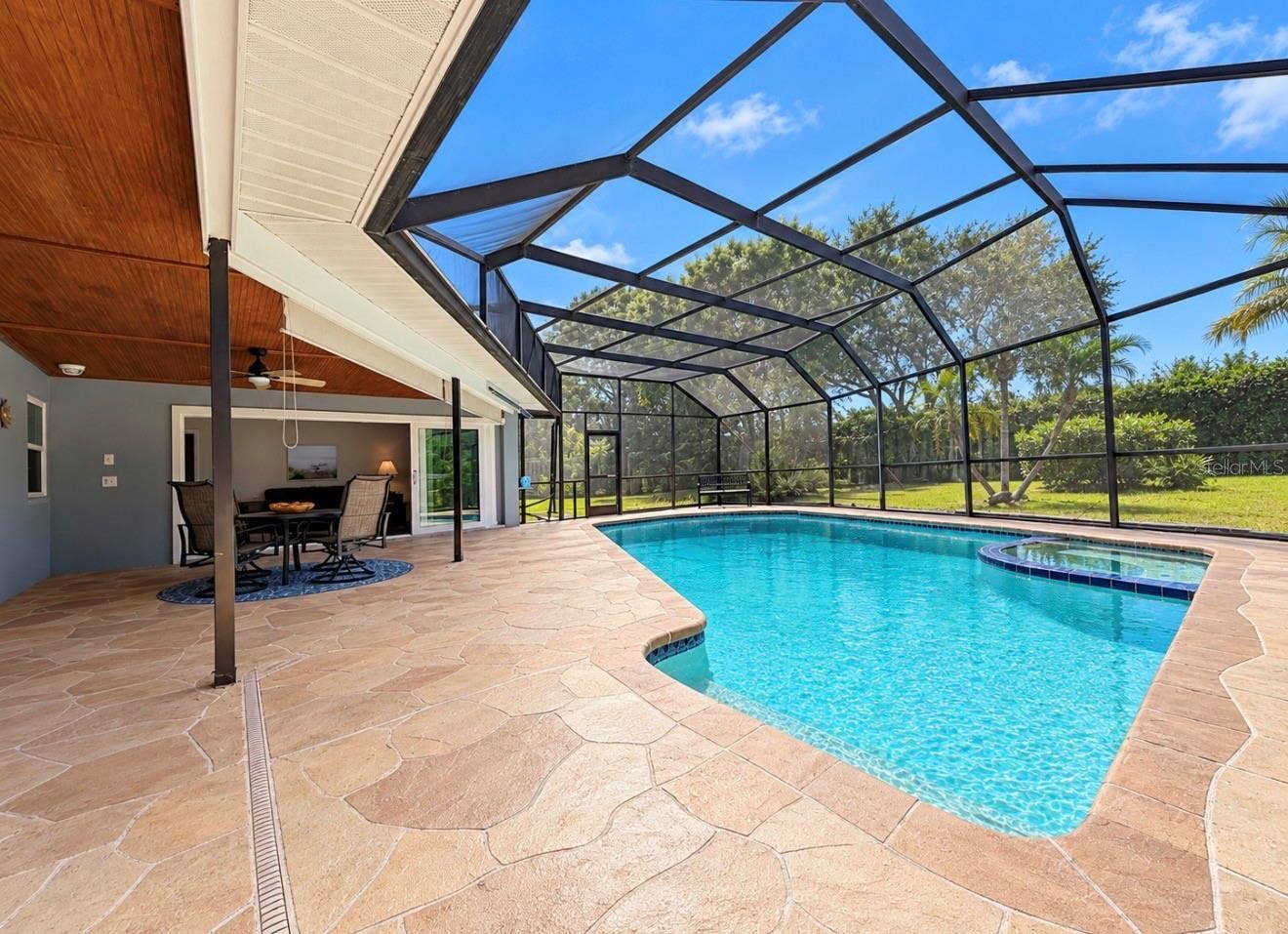 9690 LEEWARD AVENUE, Largo, FL 33773 Screened Enclosed pool
