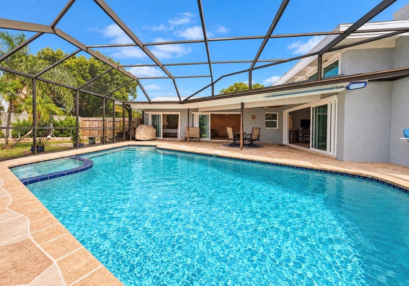 9690 LEEWARD AVENUE, Largo, FL 33773 Screened Enclosed pool