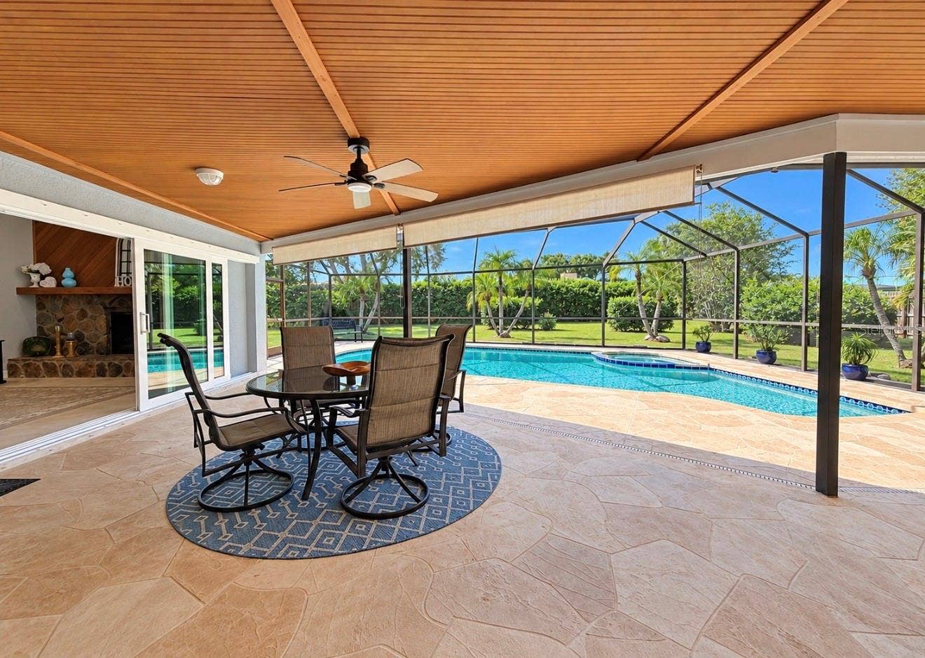 9690 LEEWARD AVENUE, Largo, FL 33773 Pool covered lanai off family room