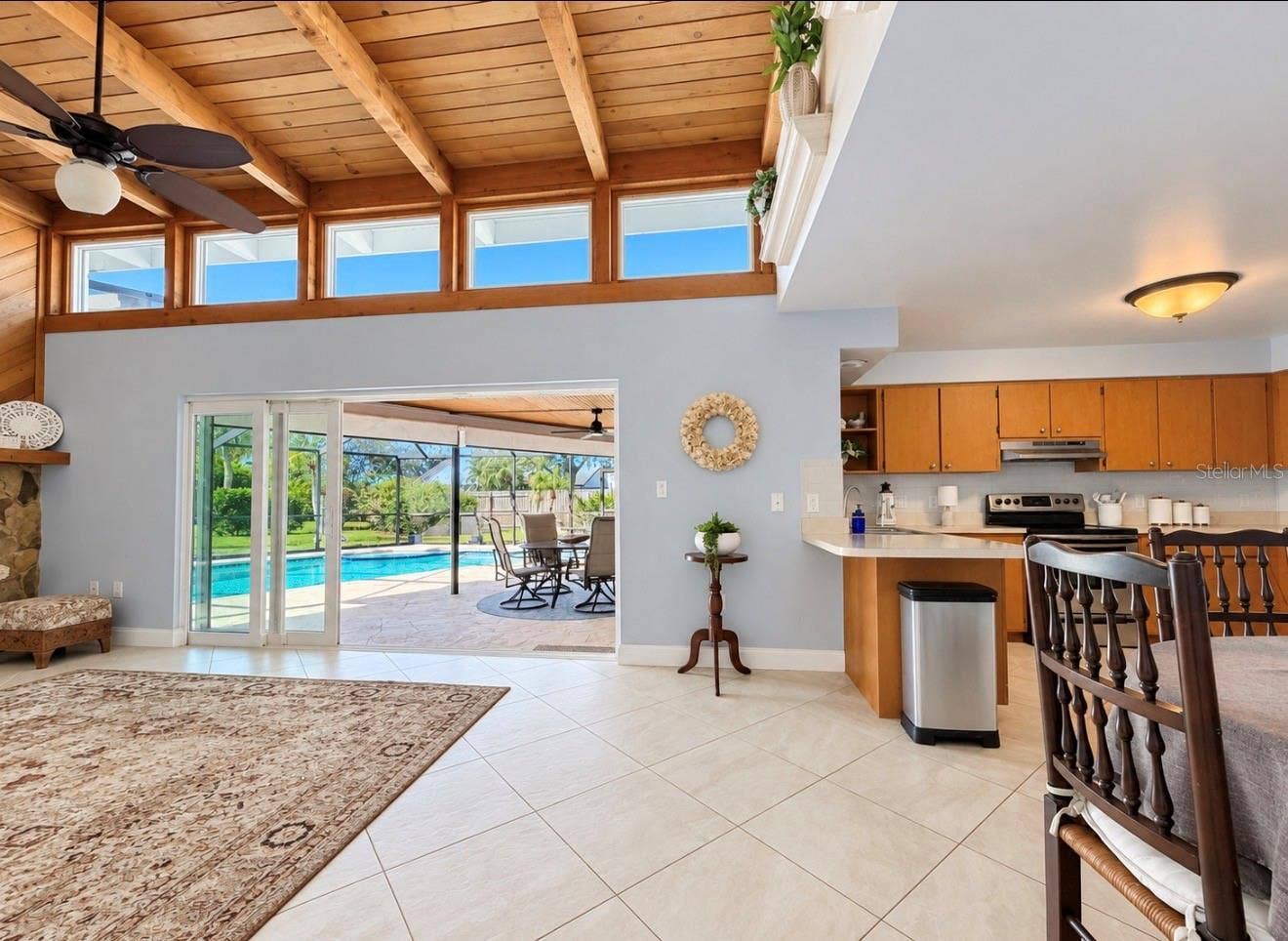 9690 LEEWARD AVENUE, Largo, FL 33773 Family room off kitchen