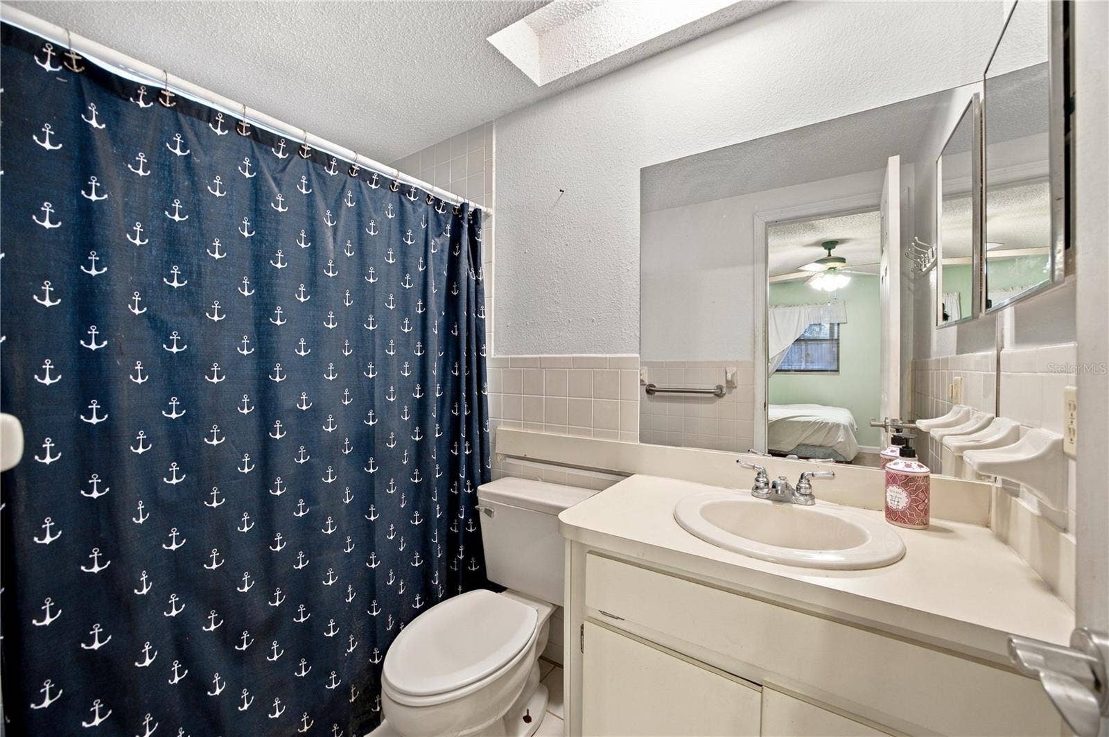 8731 WOODCREST DRIVE, Port Richey, FL 34668 8731 WOODCREST DRIVE, Port Richey, FL 34668