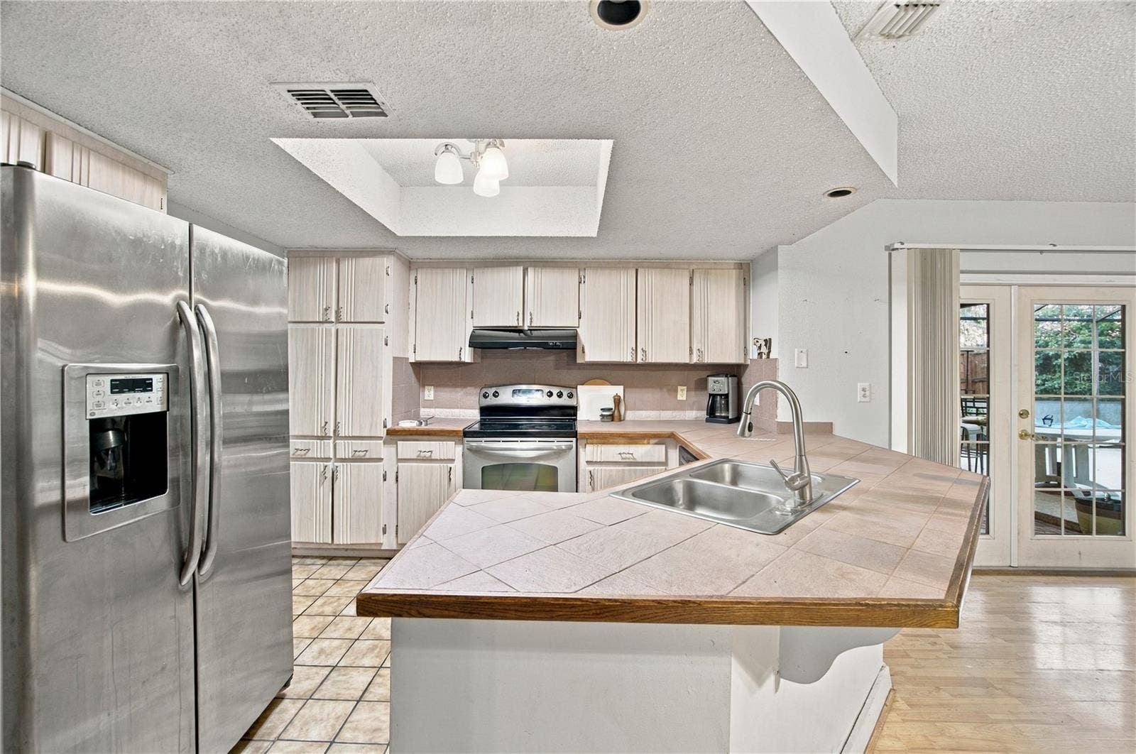 8731 WOODCREST DRIVE, Port Richey, FL 34668 8731 WOODCREST DRIVE, Port Richey, FL 34668