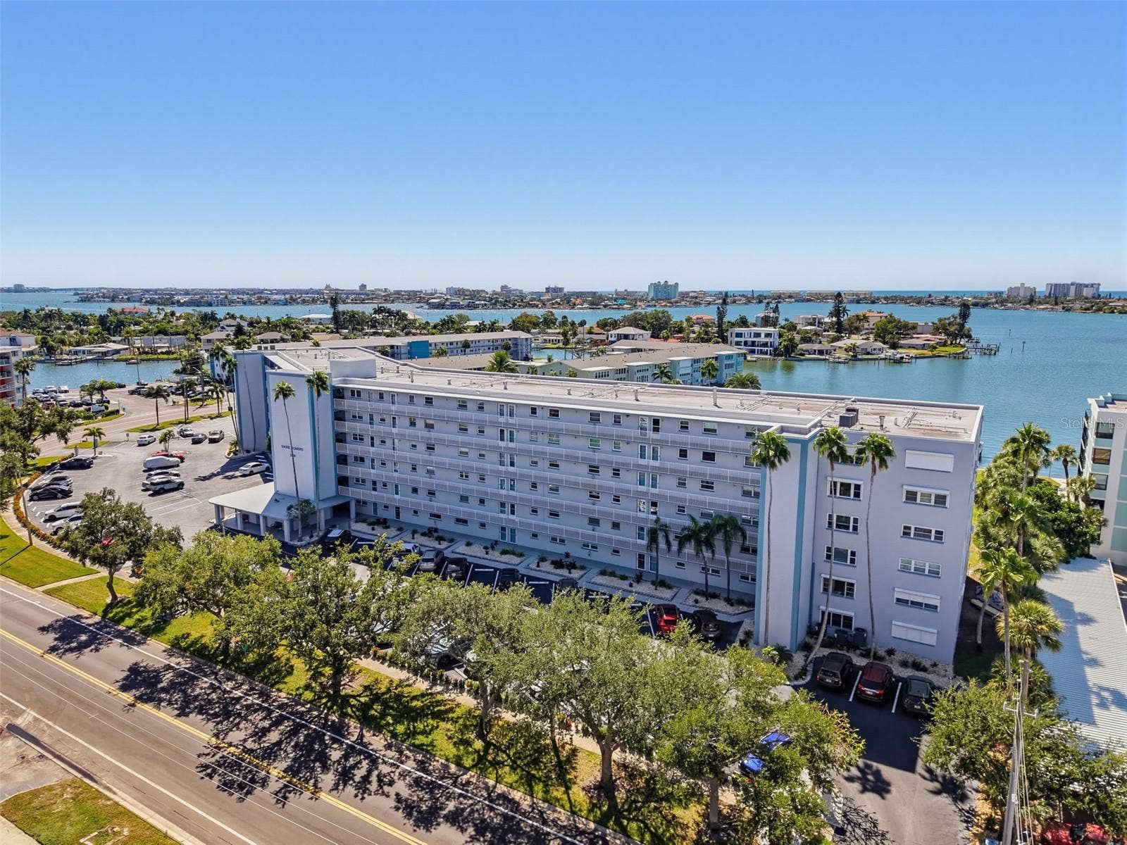 1868 SHORE DRIVE S, #511, South Pasadena, FL 33707