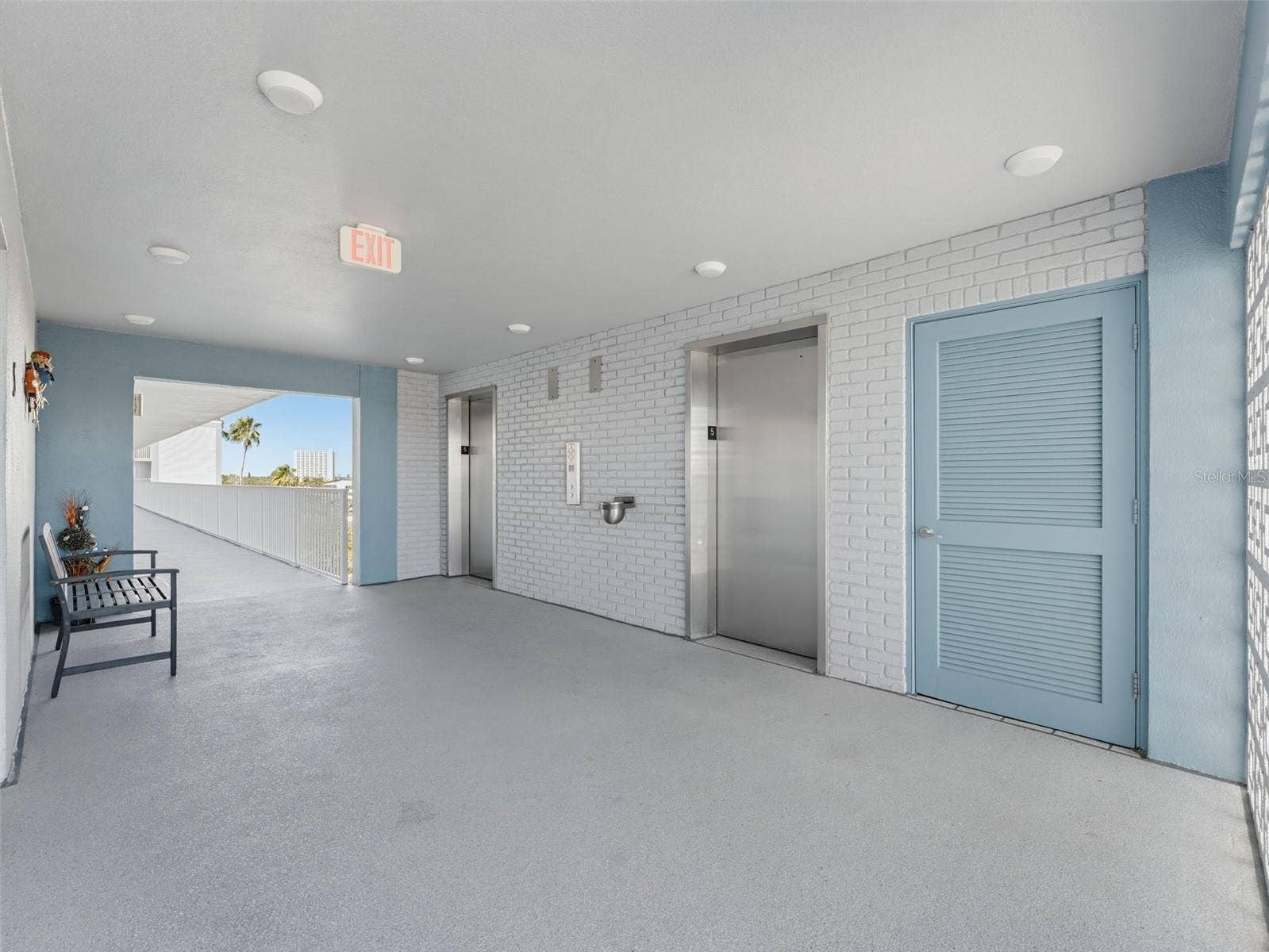 1868 SHORE DRIVE S, #511, South Pasadena, FL 33707