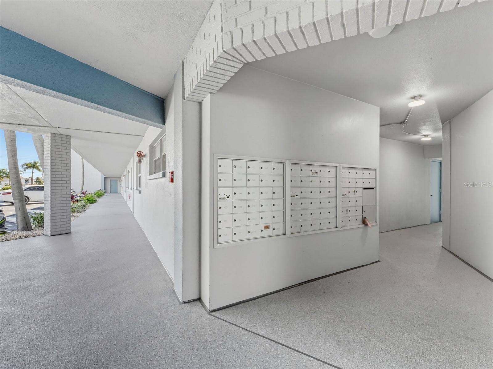 1868 SHORE DRIVE S, #511, South Pasadena, FL 33707