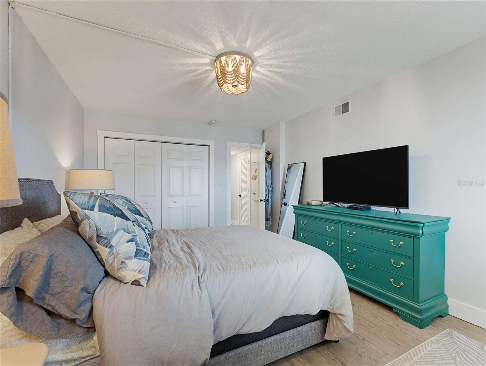 1868 SHORE DRIVE S, #511, South Pasadena, FL 33707