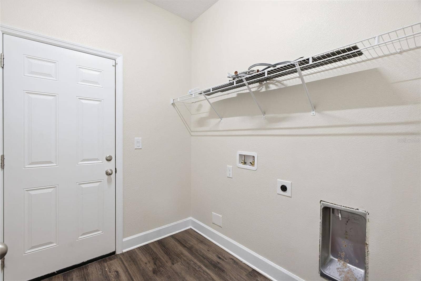 10118 N BROOKS STREET, Tampa, FL 33612 10118 N BROOKS STREET, Tampa, FL 33612