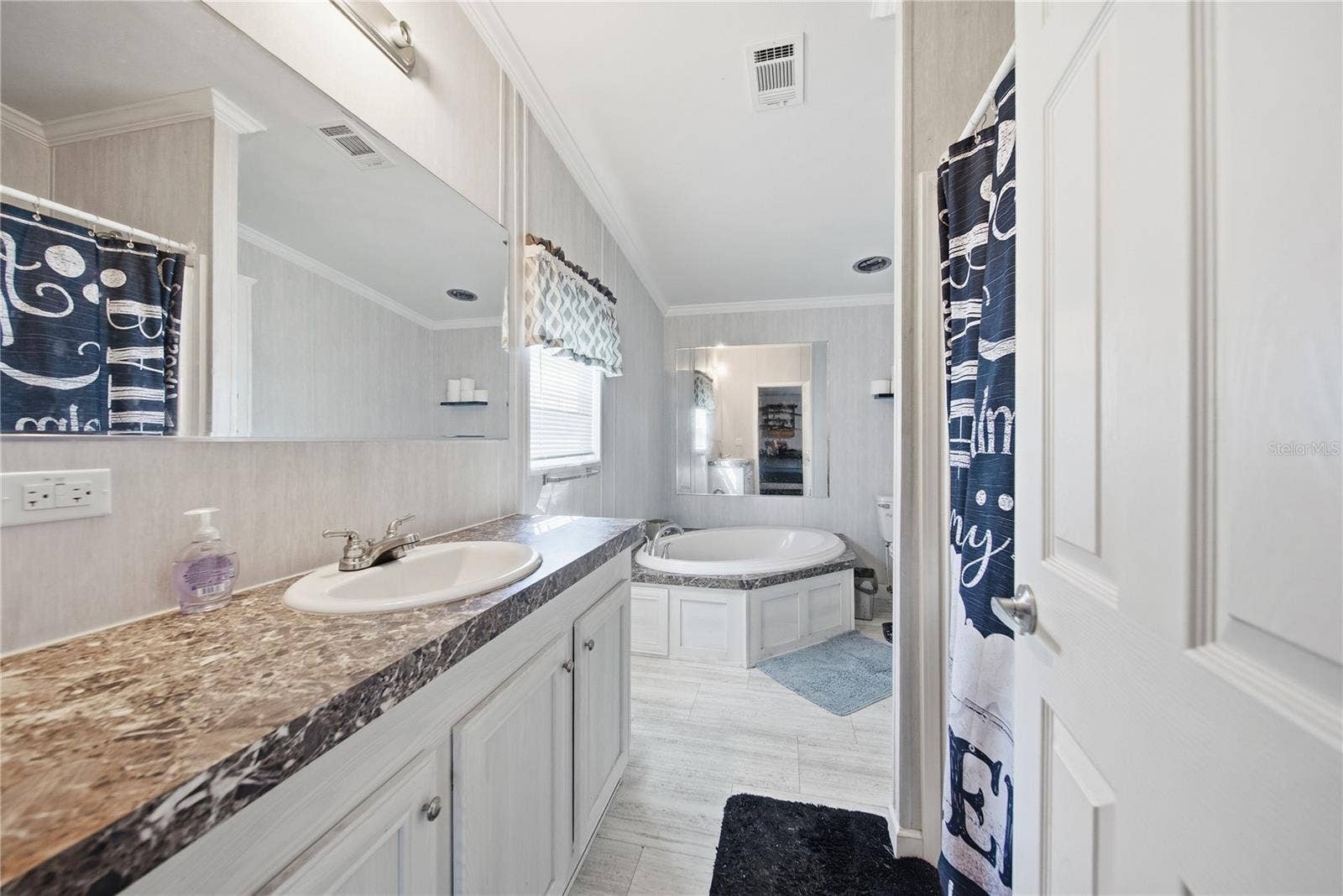 11307 SUMNER ROAD, Wimauma, FL 33598