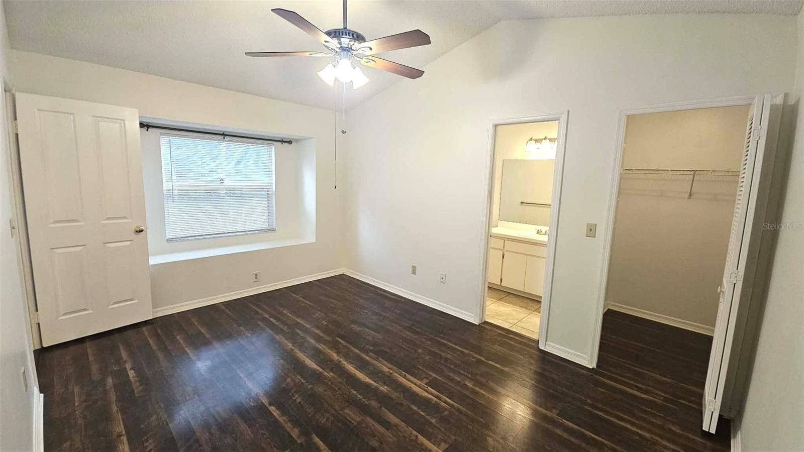 1836 TAMPA BAY DRIVE, Wesley Chapel, FL 33543 1836 TAMPA BAY DRIVE, Wesley Chapel, FL 33543