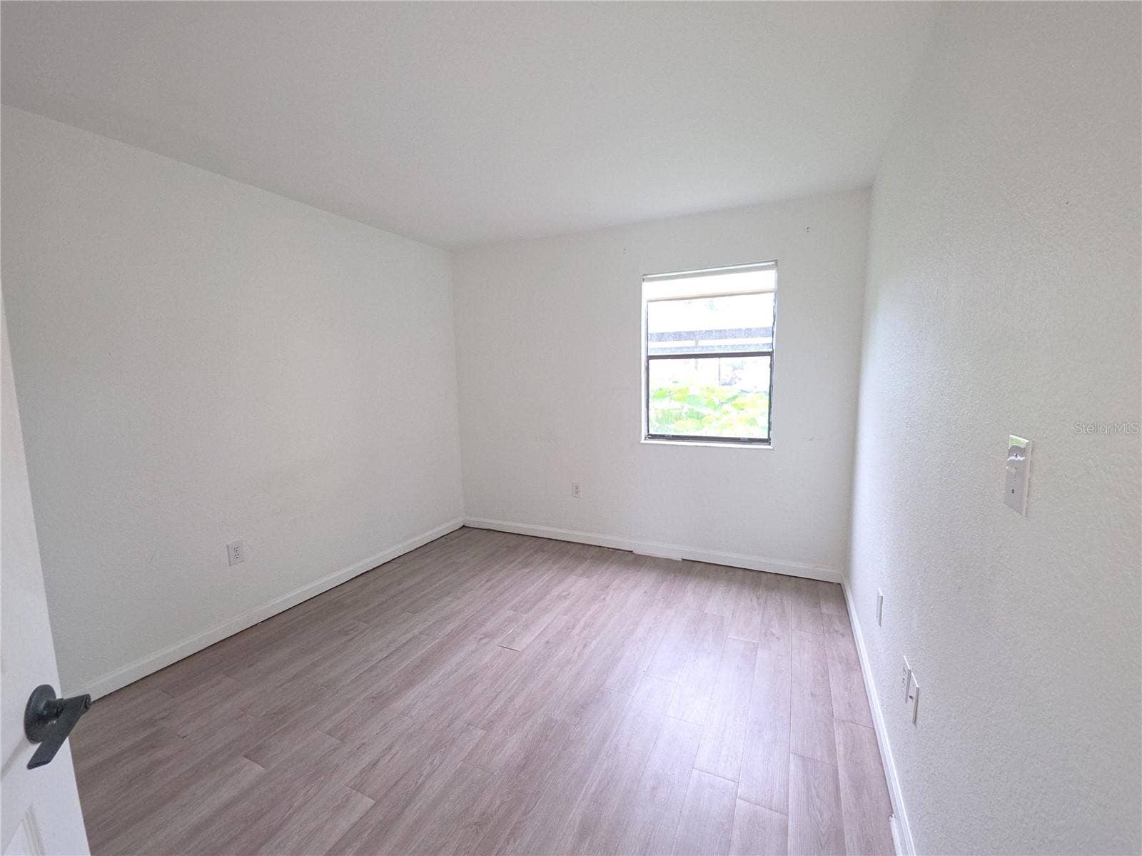 10103 SAILWINDS BOULEVARD N, #102, Largo, FL 33773