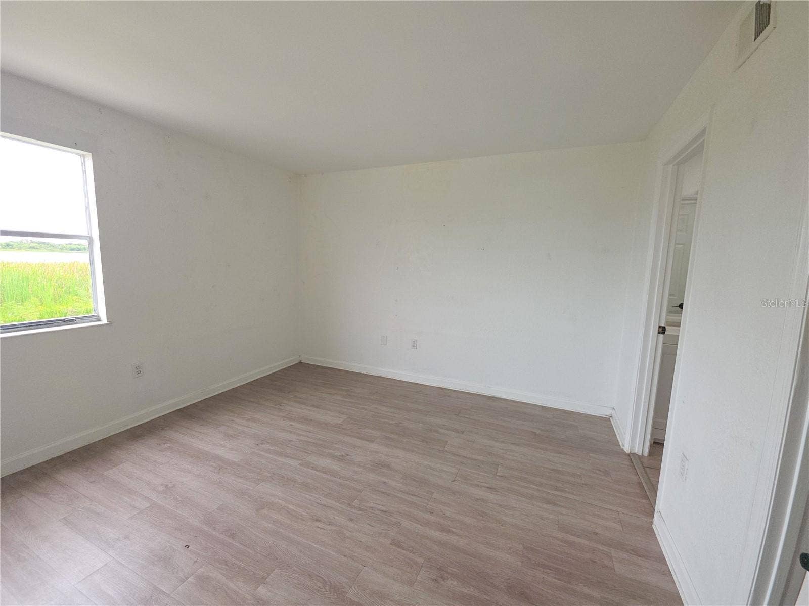 10103 SAILWINDS BOULEVARD N, #102, Largo, FL 33773