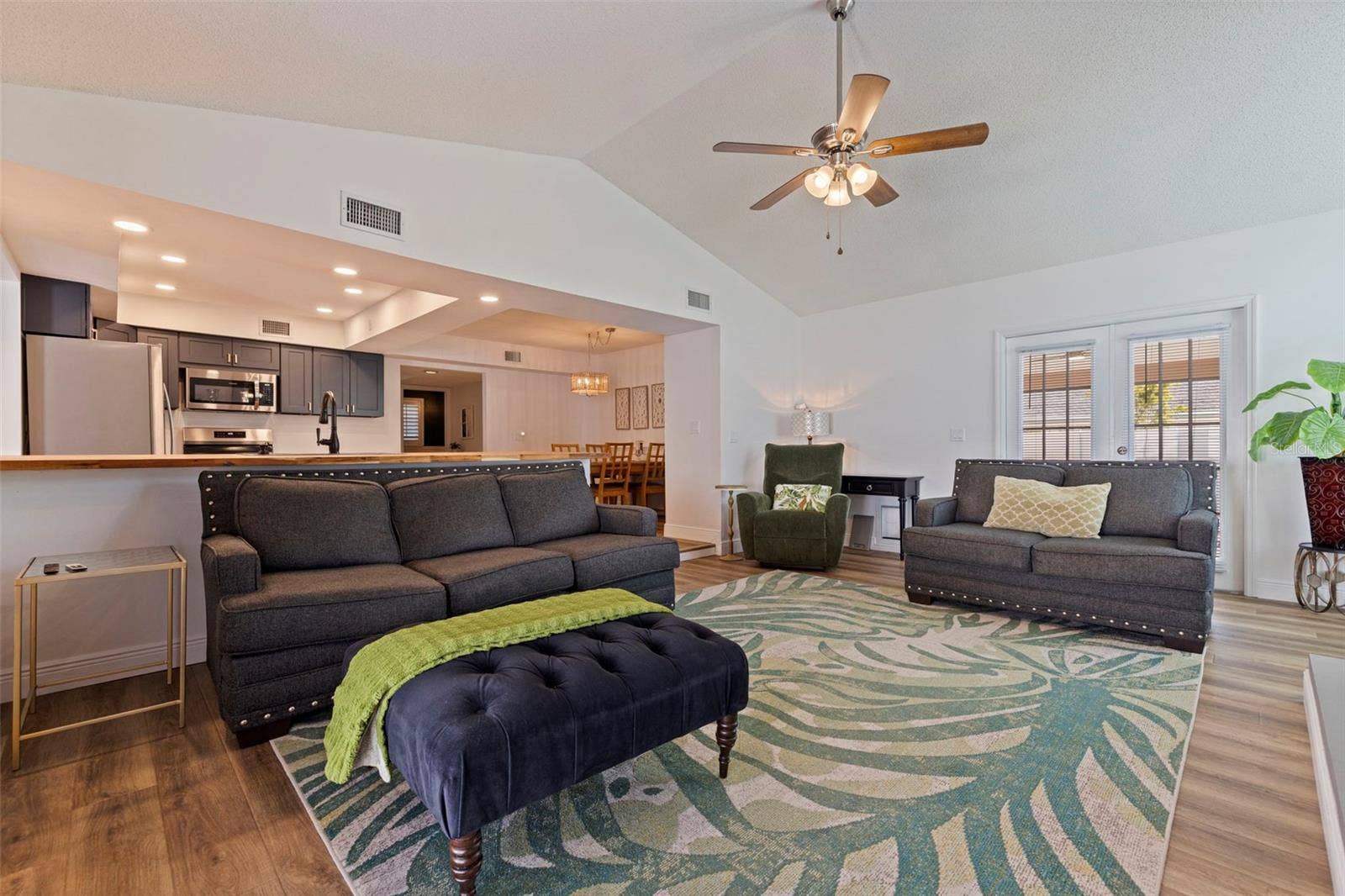 7938 HARWOOD ROAD, Seminole, FL 33777 7938 HARWOOD ROAD, Seminole, FL 33777