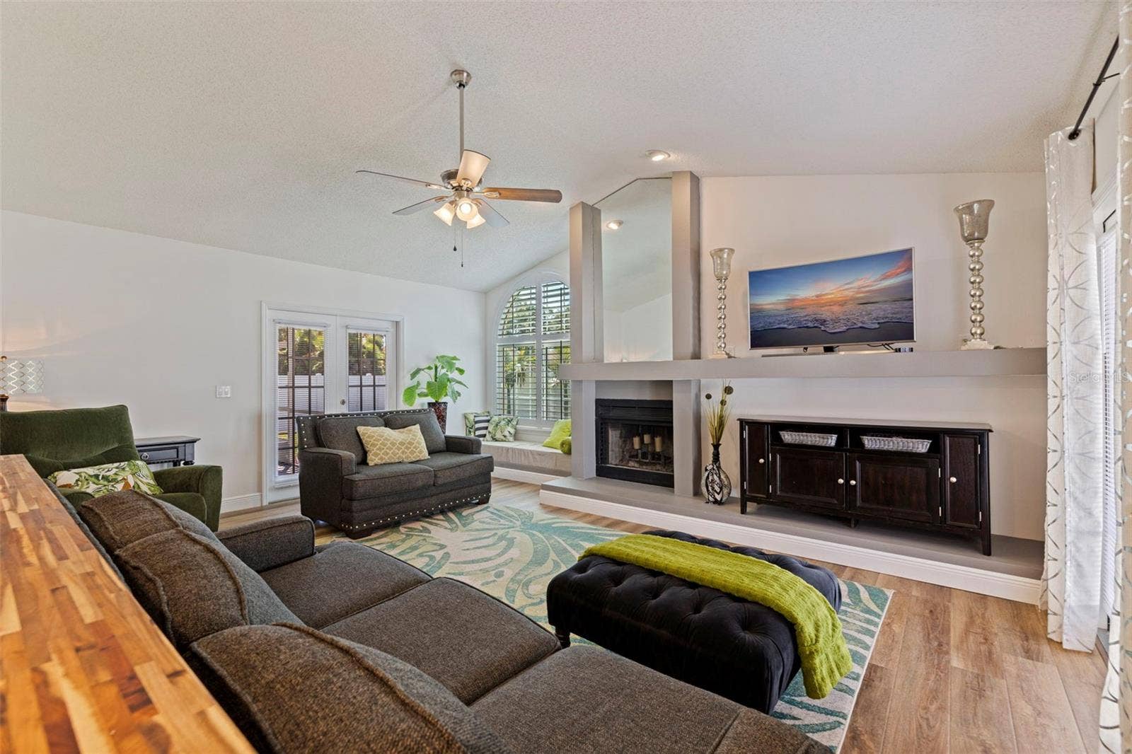 7938 HARWOOD ROAD, Seminole, FL 33777 7938 HARWOOD ROAD, Seminole, FL 33777