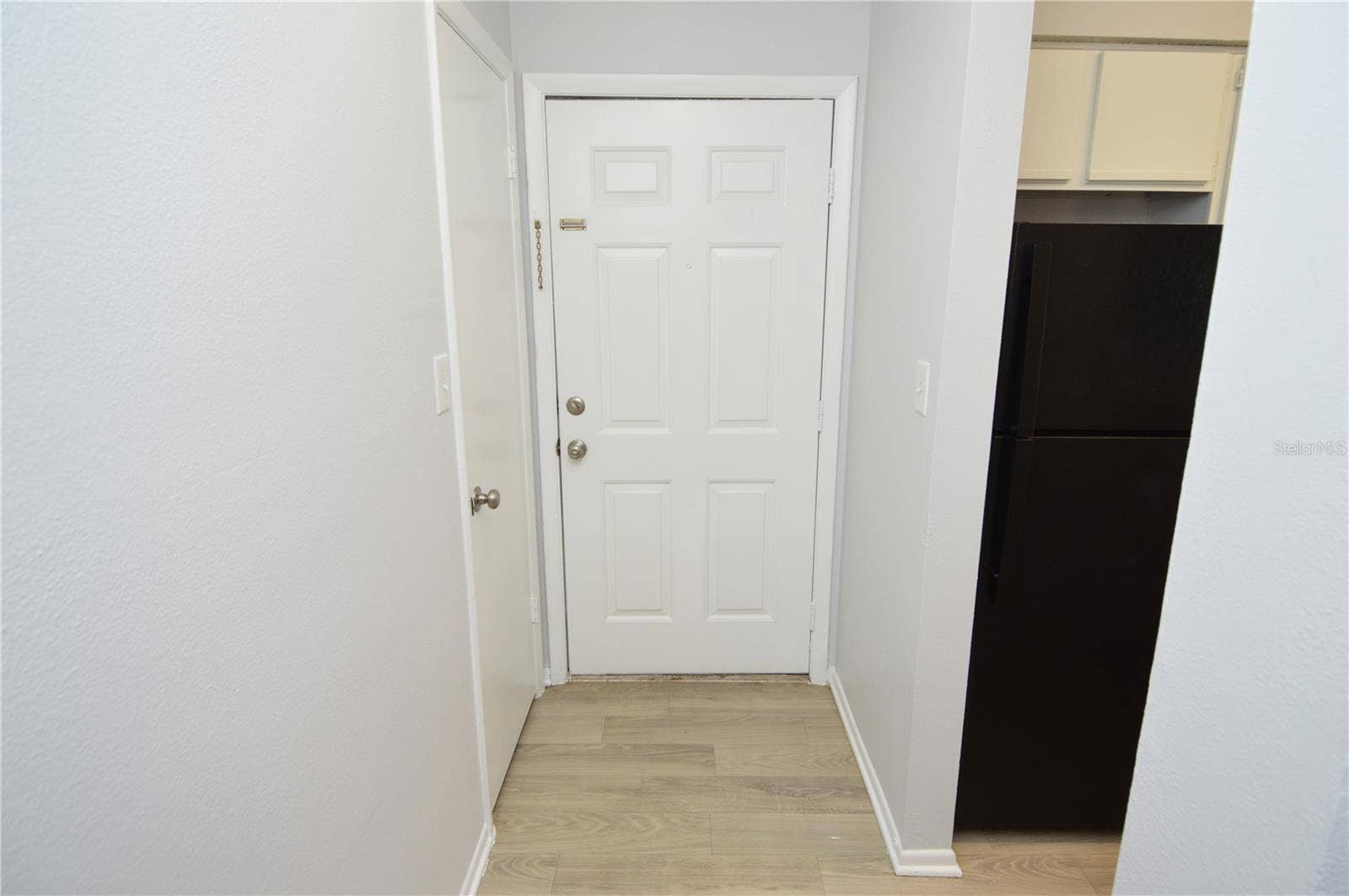 8647 MALLARD RESERVE DRIVE, #202, Tampa, FL 33614 8647 MALLARD RESERVE DRIVE, #202, Tampa, FL 33614
