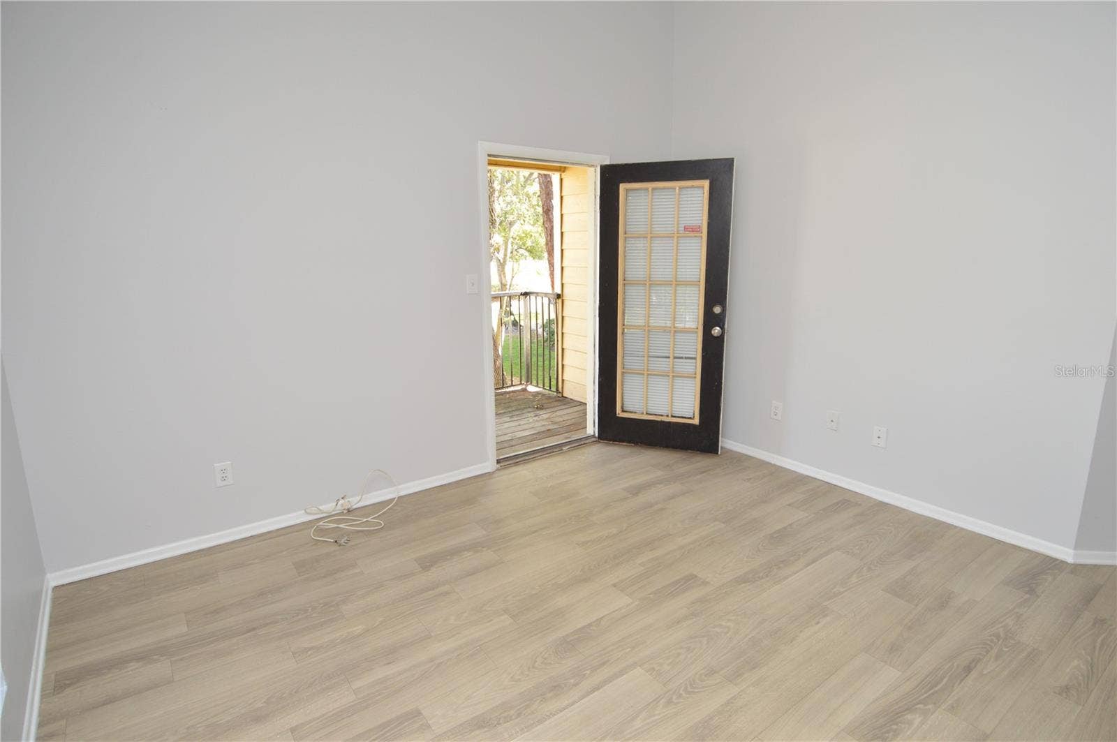8647 MALLARD RESERVE DRIVE, #202, Tampa, FL 33614 8647 MALLARD RESERVE DRIVE, #202, Tampa, FL 33614