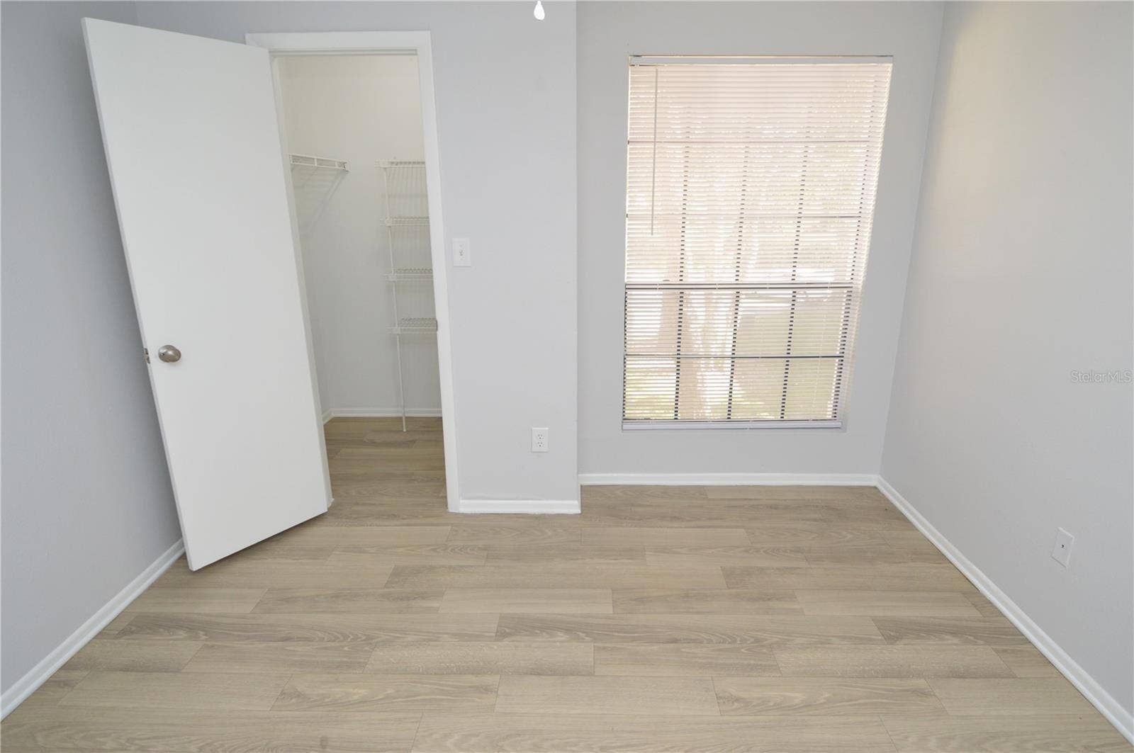8647 MALLARD RESERVE DRIVE, #202, Tampa, FL 33614 8647 MALLARD RESERVE DRIVE, #202, Tampa, FL 33614