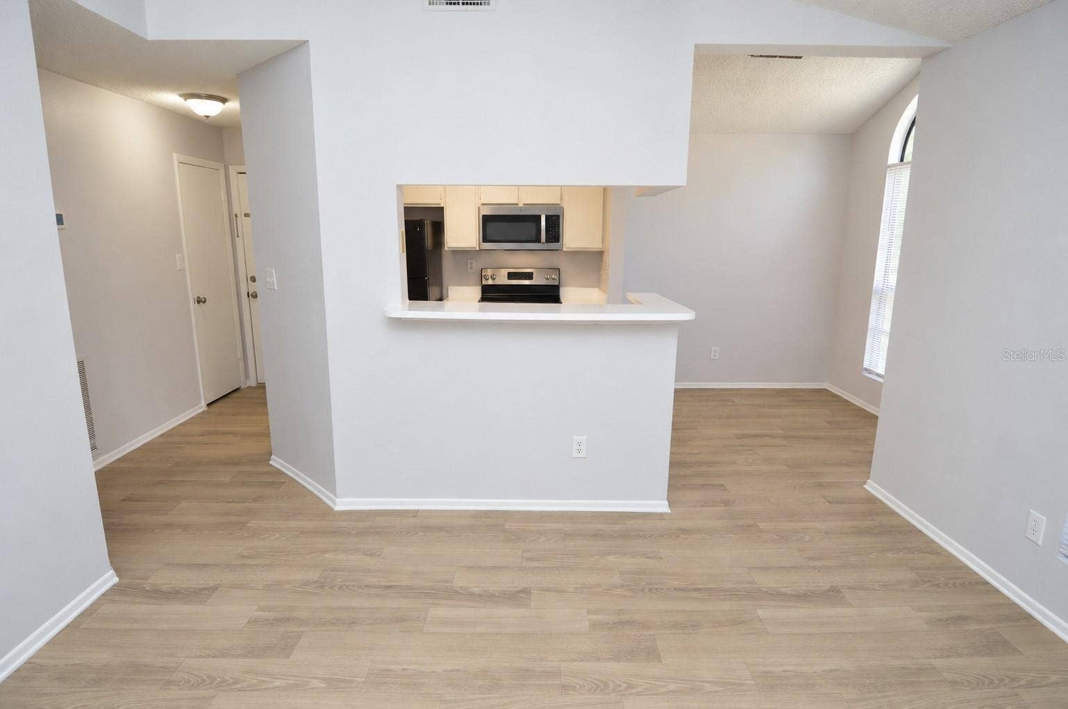 8647 MALLARD RESERVE DRIVE, #202, Tampa, FL 33614 8647 MALLARD RESERVE DRIVE, #202, Tampa, FL 33614
