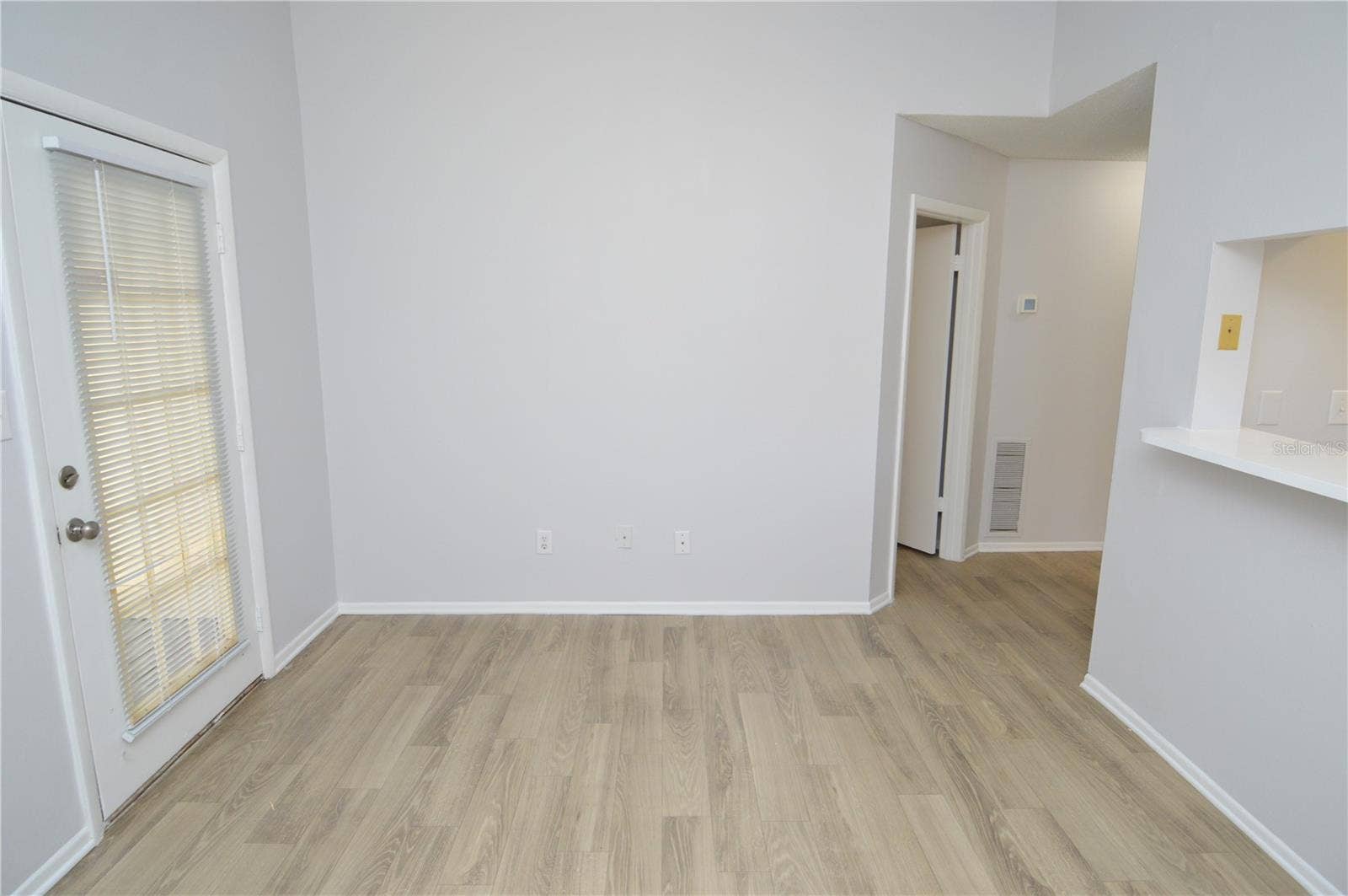 8647 MALLARD RESERVE DRIVE, #202, Tampa, FL 33614 8647 MALLARD RESERVE DRIVE, #202, Tampa, FL 33614
