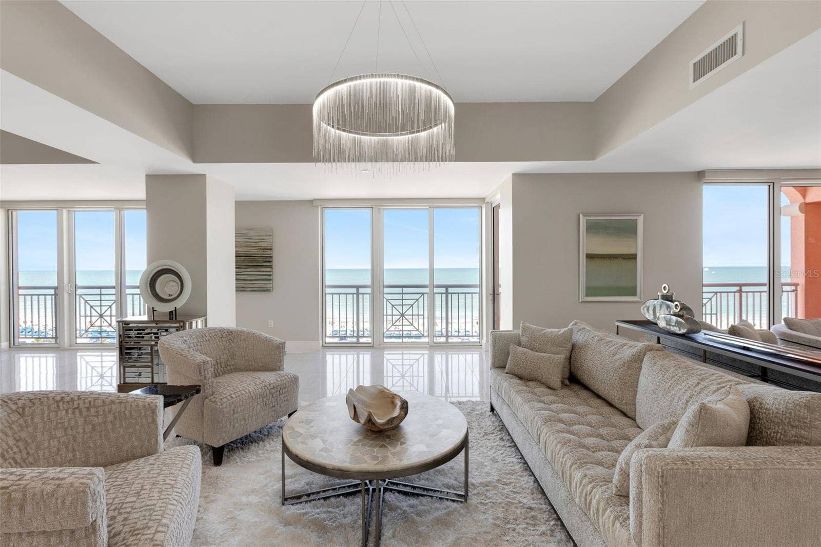301 S GULFVIEW BOULEVARD, #702, Clearwater Beach, FL 33767 301 S GULFVIEW BOULEVARD, #702, Clearwater Beach, FL 33767