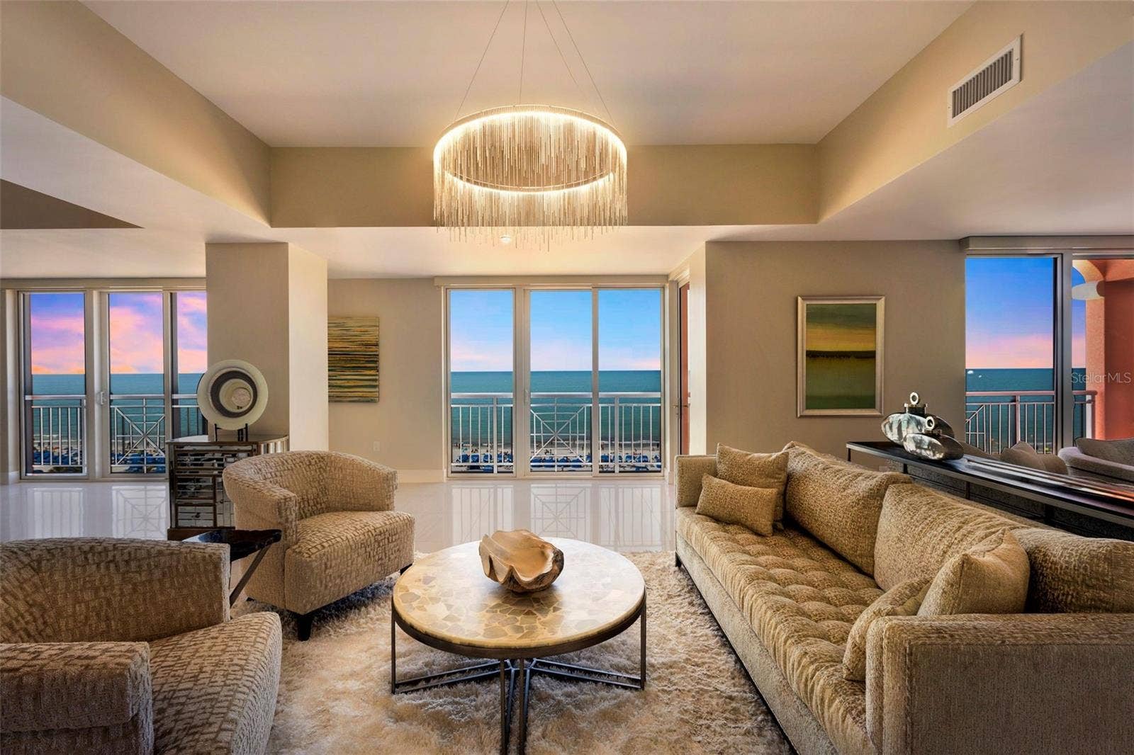 301 S GULFVIEW BOULEVARD, #702, Clearwater Beach, FL 33767 301 S GULFVIEW BOULEVARD, #702, Clearwater Beach, FL 33767