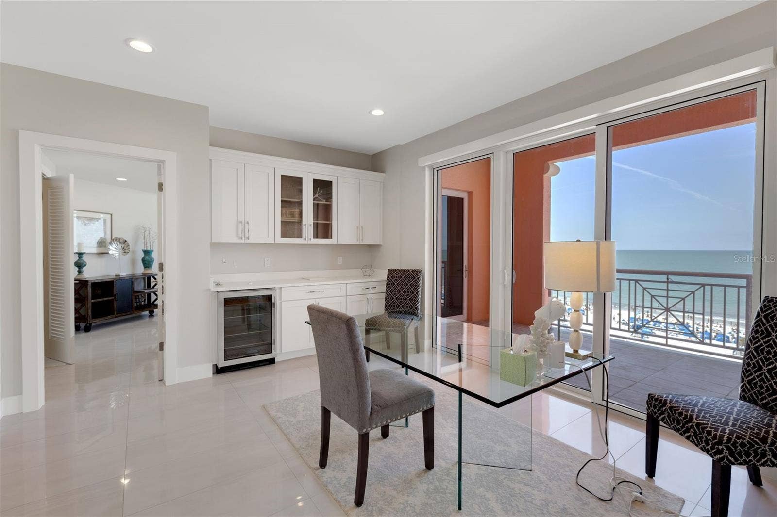 301 S GULFVIEW BOULEVARD, #702, Clearwater Beach, FL 33767 301 S GULFVIEW BOULEVARD, #702, Clearwater Beach, FL 33767