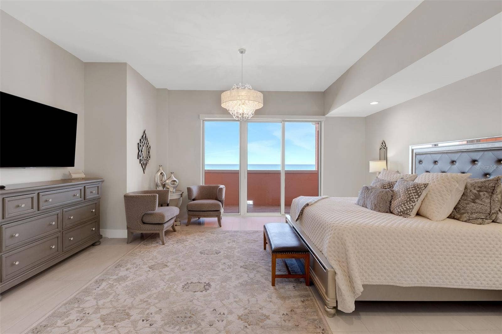 301 S GULFVIEW BOULEVARD, #702, Clearwater Beach, FL 33767 301 S GULFVIEW BOULEVARD, #702, Clearwater Beach, FL 33767