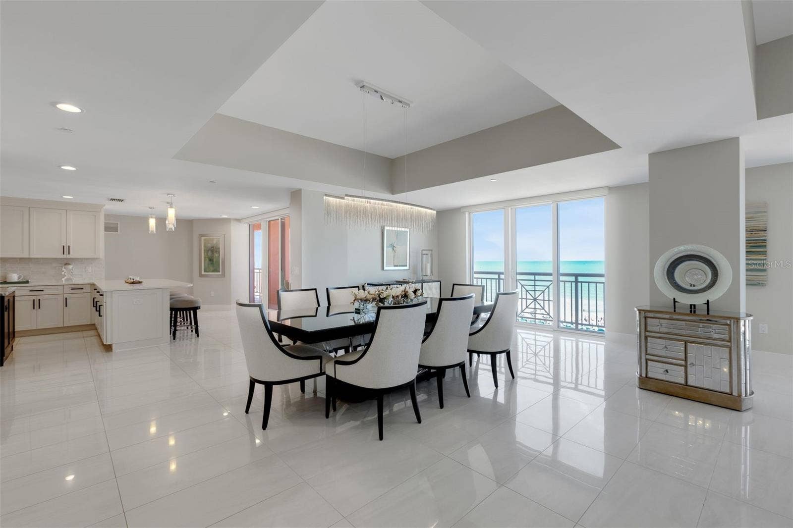 301 S GULFVIEW BOULEVARD, #702, Clearwater Beach, FL 33767 301 S GULFVIEW BOULEVARD, #702, Clearwater Beach, FL 33767