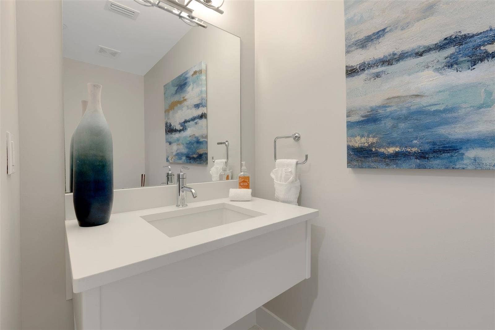 301 S GULFVIEW BOULEVARD, #702, Clearwater Beach, FL 33767 301 S GULFVIEW BOULEVARD, #702, Clearwater Beach, FL 33767