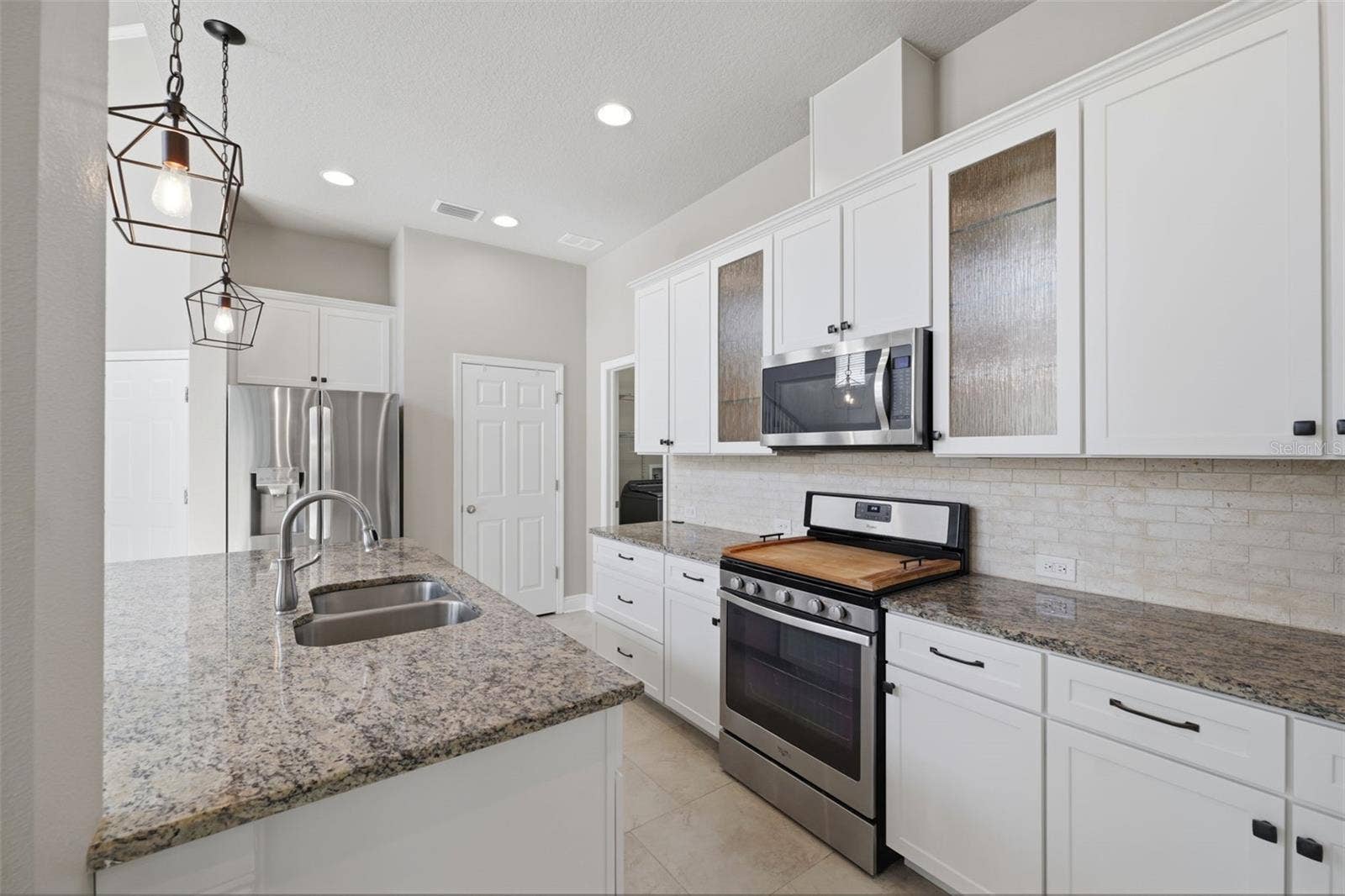 6533 SALT CREEK AVENUE, Apollo Beach, FL 33572 6533 SALT CREEK AVENUE, Apollo Beach, FL 33572
