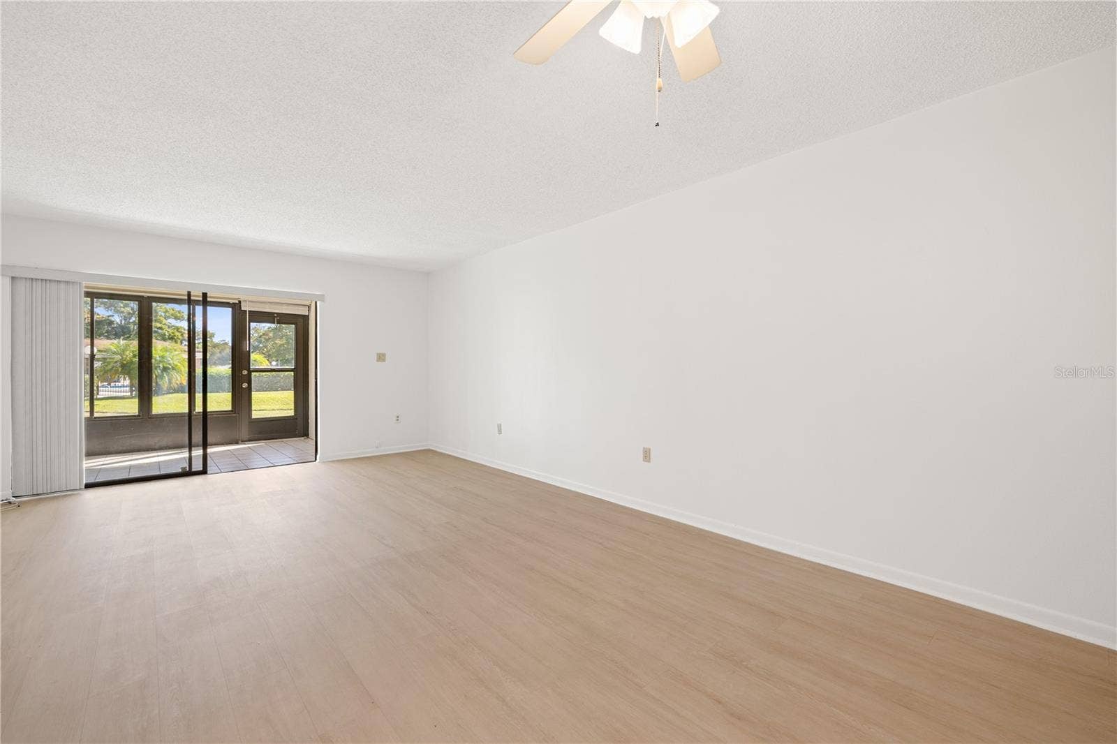 2700 NEBRASKA AVENUE, #3-103, Palm Harbor, FL 34684 2700 NEBRASKA AVENUE, #3-103, Palm Harbor, FL 34684
