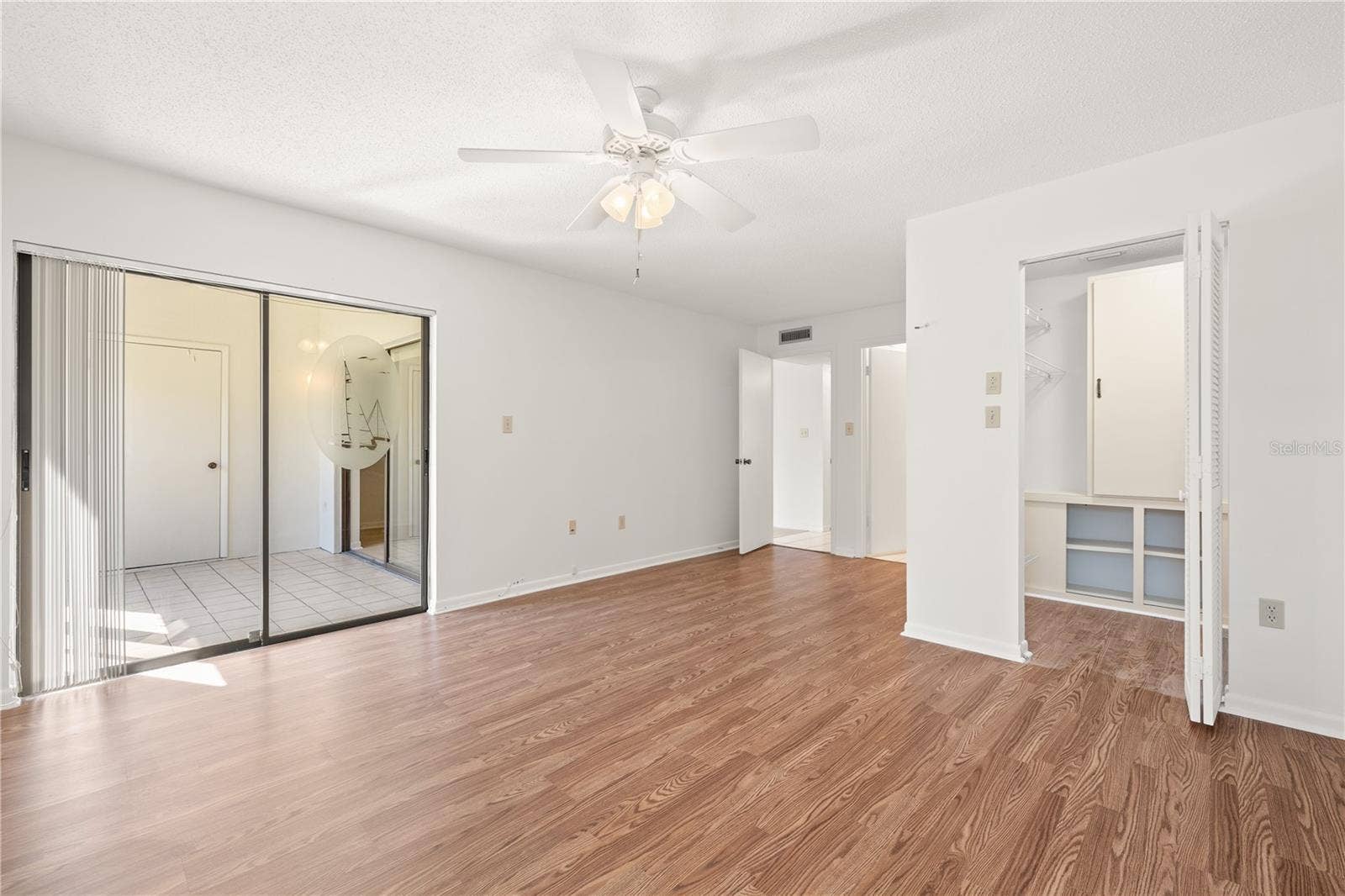 2700 NEBRASKA AVENUE, #3-103, Palm Harbor, FL 34684 2700 NEBRASKA AVENUE, #3-103, Palm Harbor, FL 34684