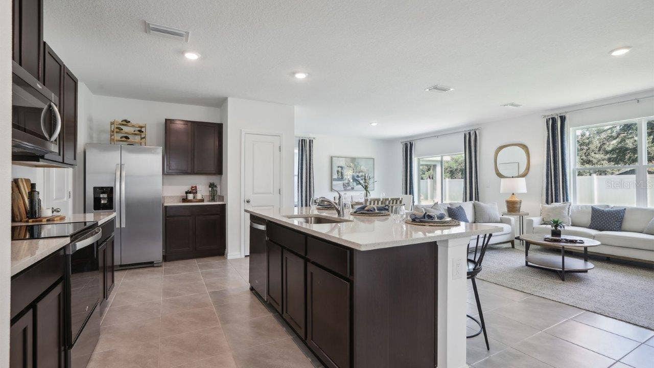 15033 COLTMAN HILL DRIVE, Wimauma, FL 33598