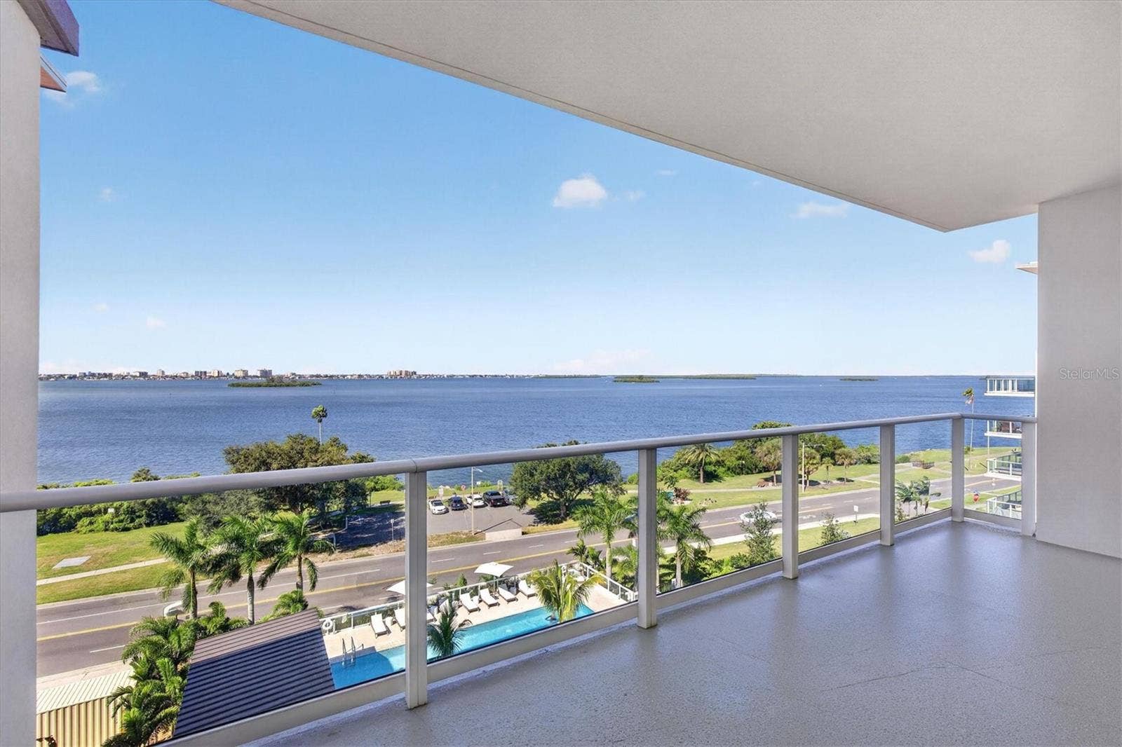 1020 SUNSET POINT ROAD, #607, Clearwater, FL 33755 1020 SUNSET POINT ROAD, #607, Clearwater, FL 33755