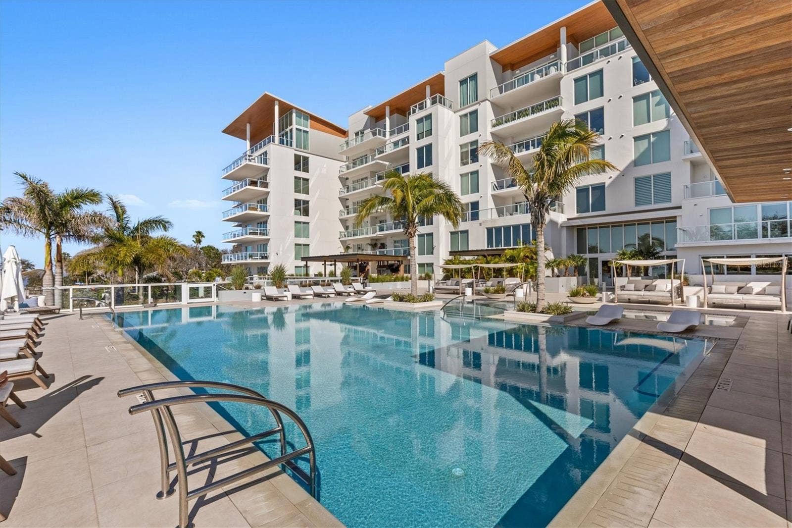 1020 SUNSET POINT ROAD, #607, Clearwater, FL 33755 1020 SUNSET POINT ROAD, #607, Clearwater, FL 33755