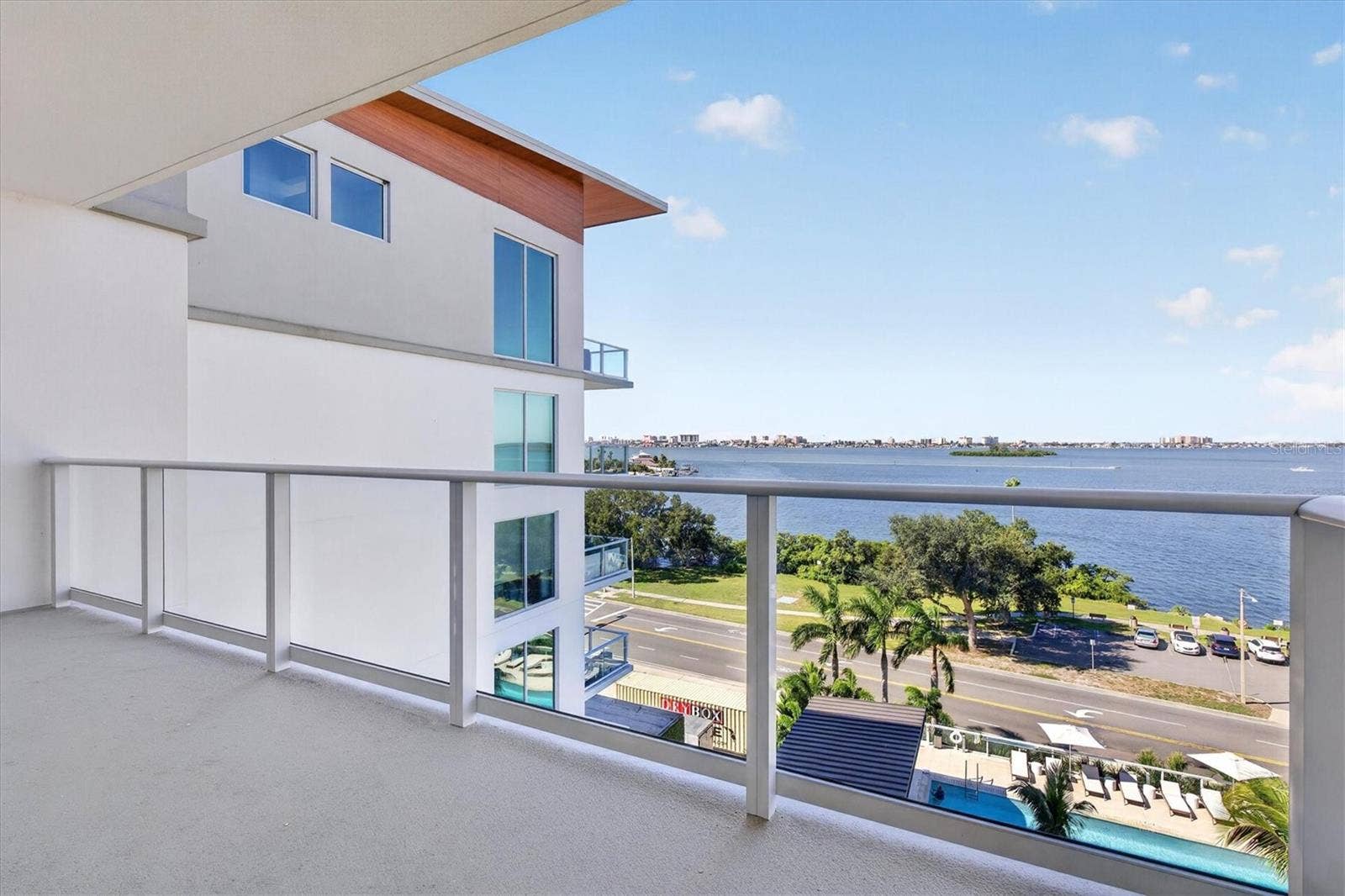 1020 SUNSET POINT ROAD, #607, Clearwater, FL 33755 1020 SUNSET POINT ROAD, #607, Clearwater, FL 33755