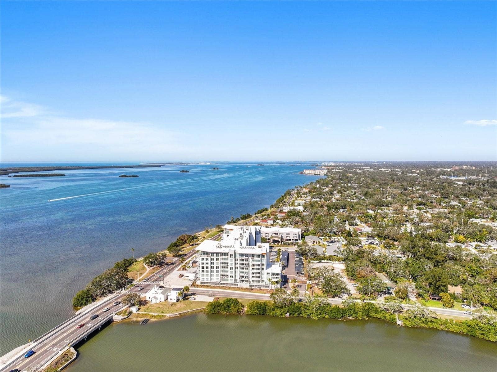 1020 SUNSET POINT ROAD, #607, Clearwater, FL 33755 1020 SUNSET POINT ROAD, #607, Clearwater, FL 33755
