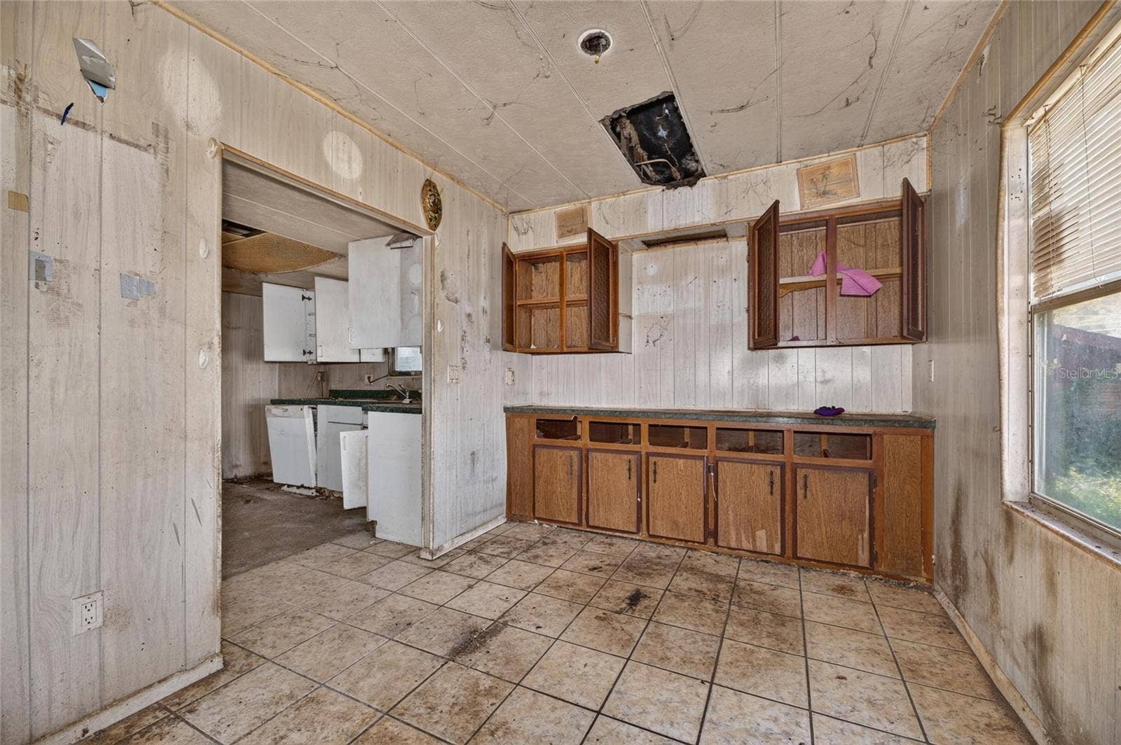 8810 S HICKORY LANE, Riverview, FL 33578