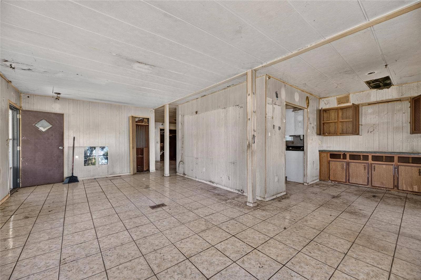 8810 S HICKORY LANE, Riverview, FL 33578