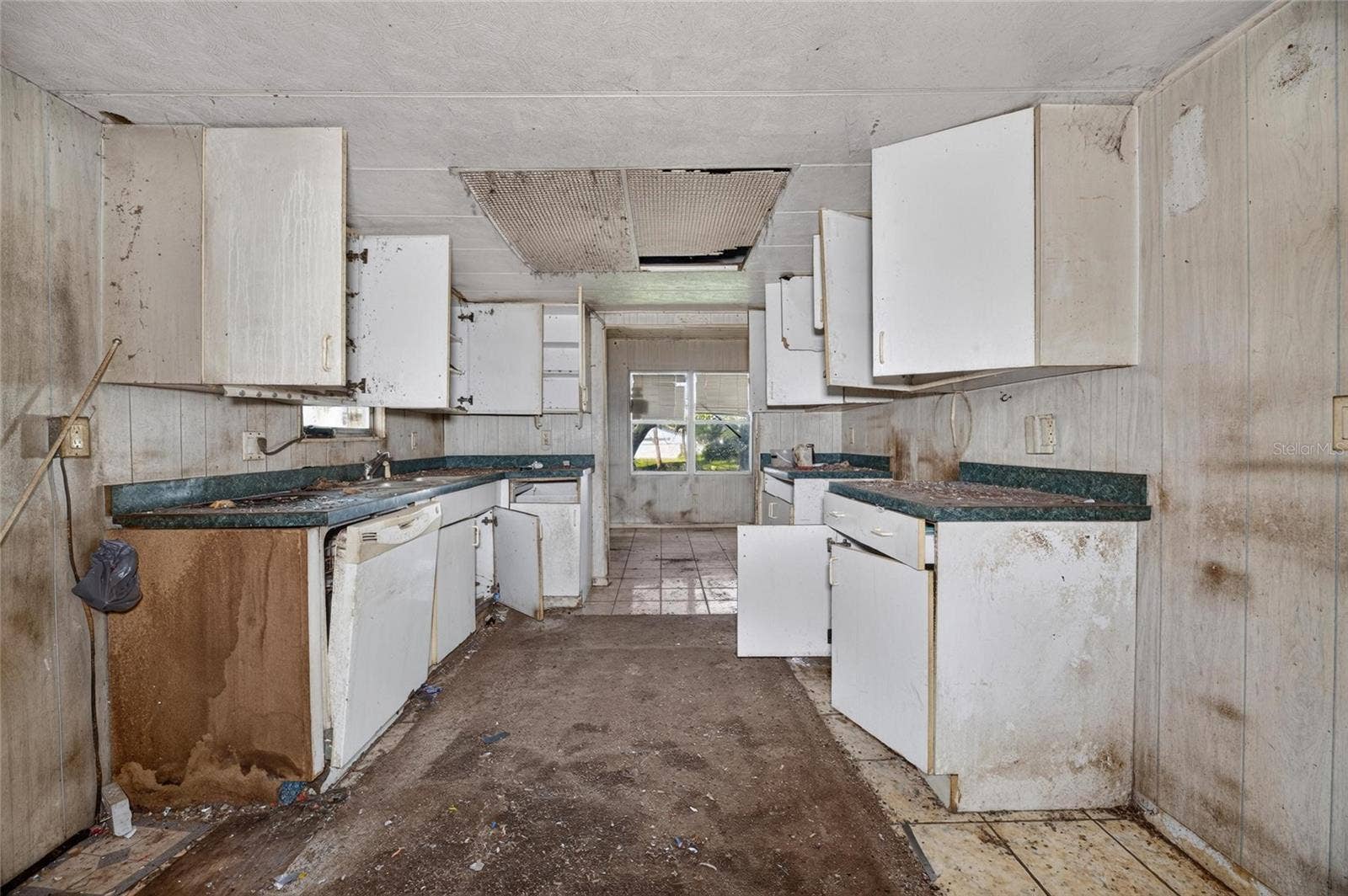 8810 S HICKORY LANE, Riverview, FL 33578