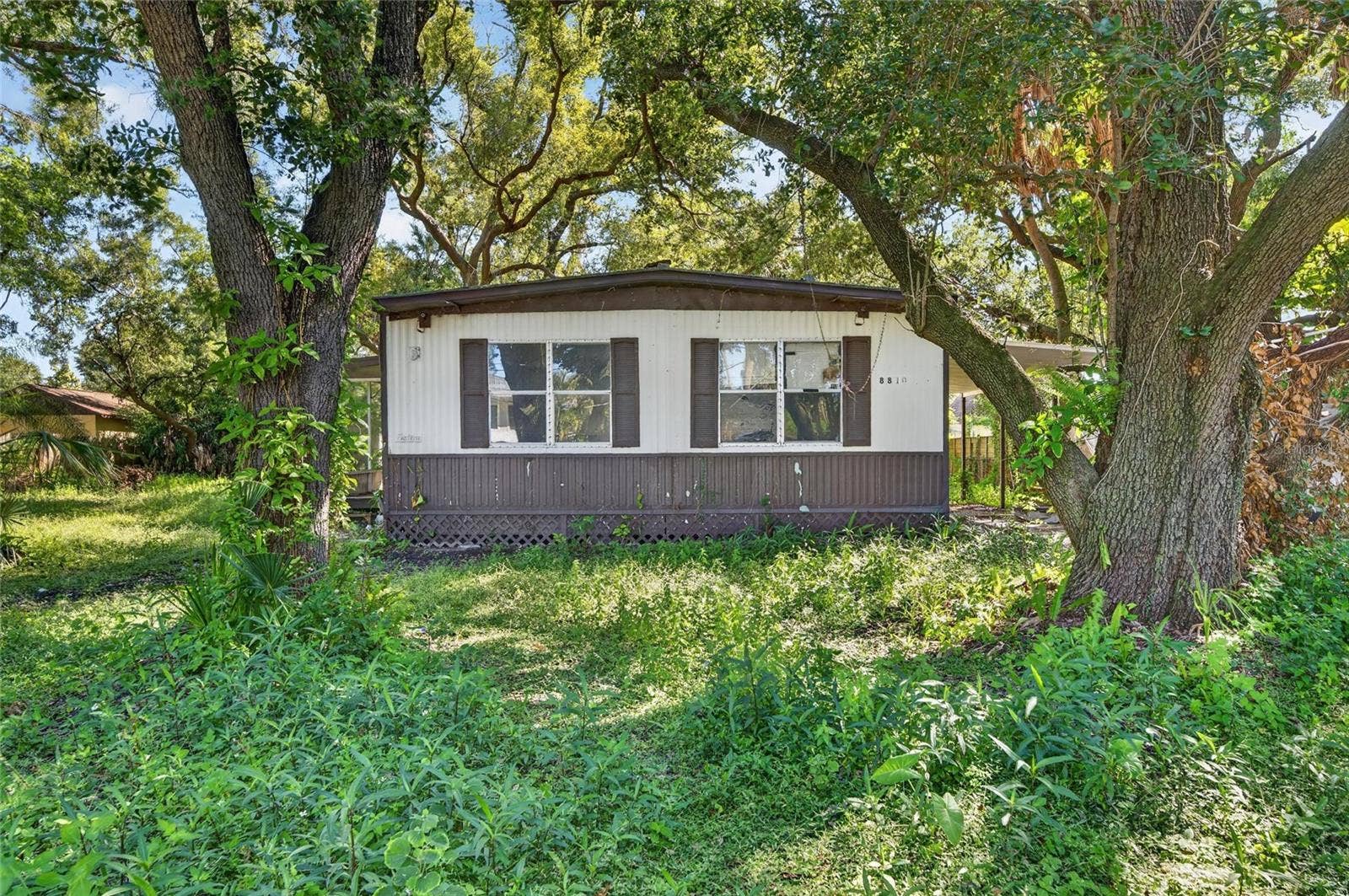 8810 S HICKORY LANE, Riverview, FL 33578