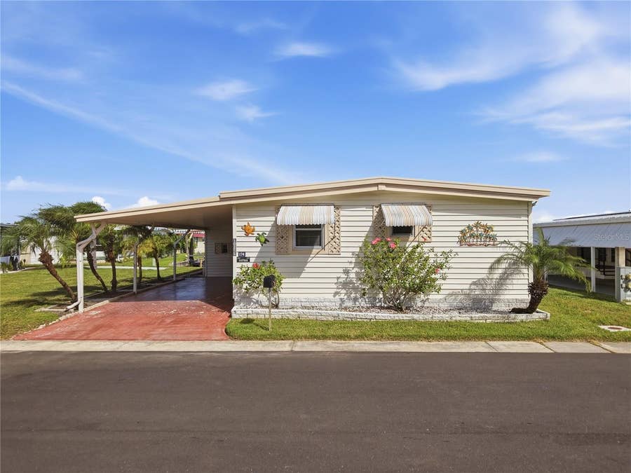 Property photo for 10255 S LAKE DRIVE, Largo, FL