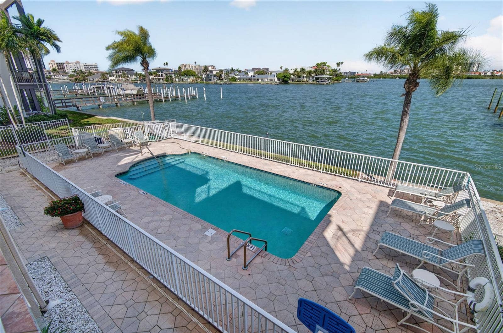 200 BRIGHTWATER DRIVE, #3, Clearwater, FL 33767 200 BRIGHTWATER DRIVE, #3, Clearwater, FL 33767