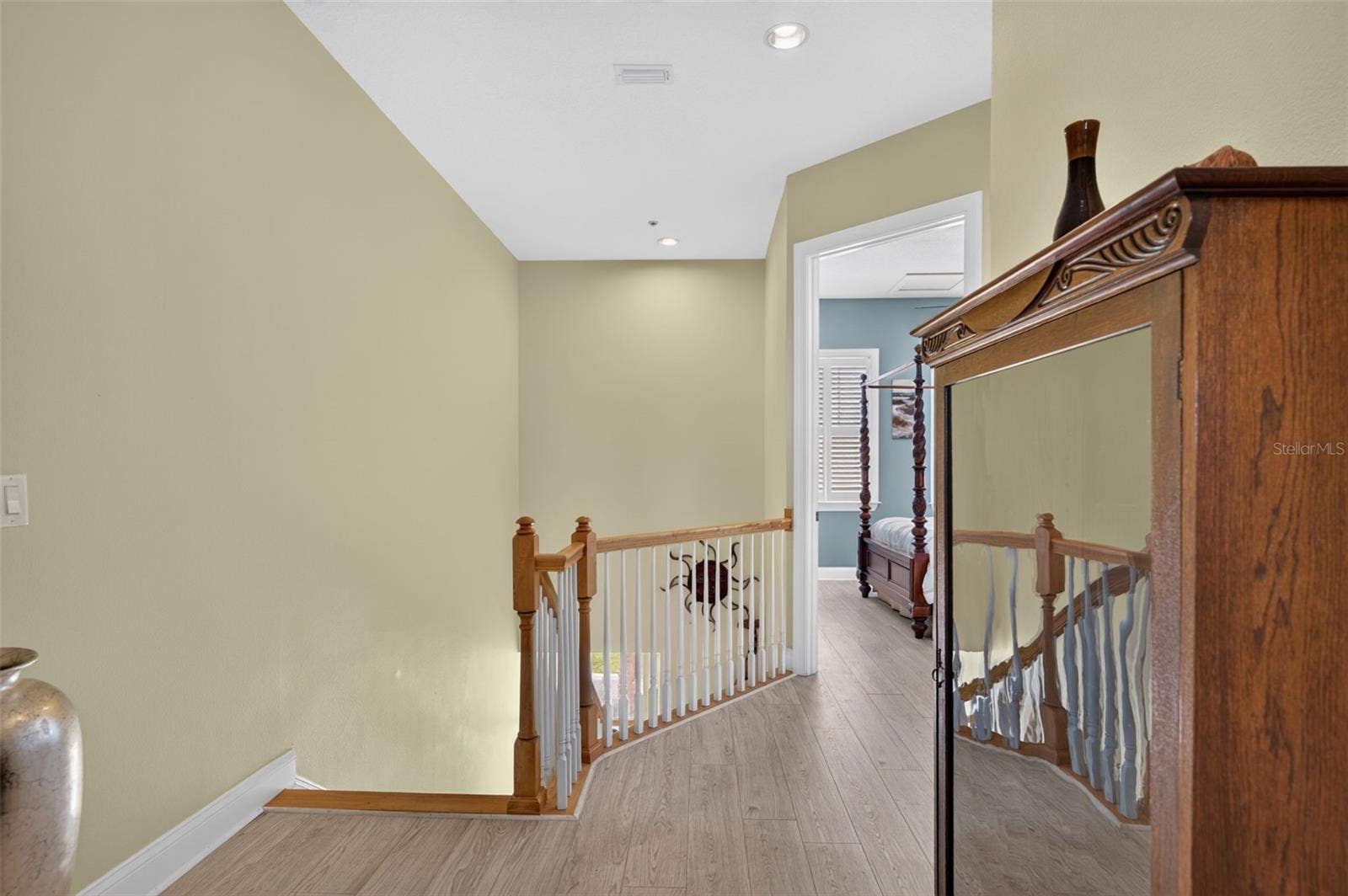 200 BRIGHTWATER DRIVE, #3, Clearwater, FL 33767 200 BRIGHTWATER DRIVE, #3, Clearwater, FL 33767