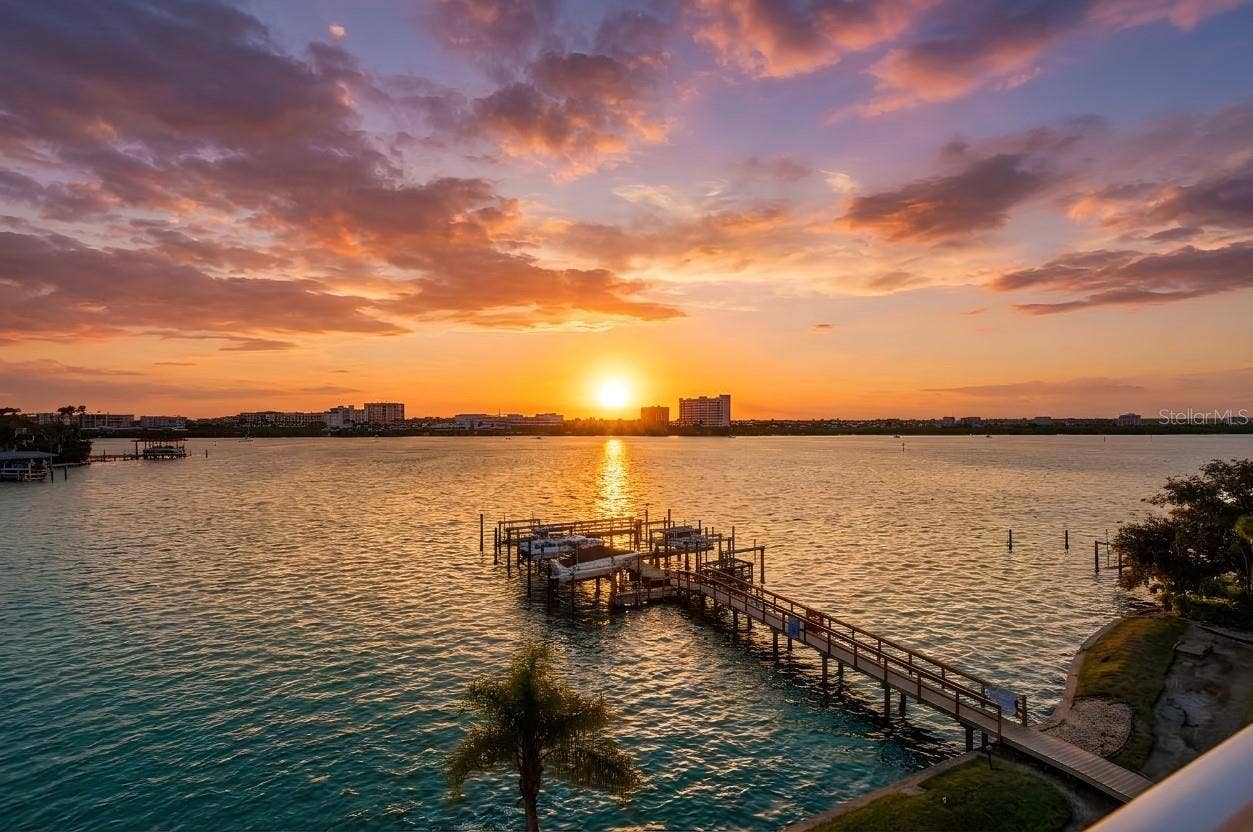 200 BRIGHTWATER DRIVE, #3, Clearwater, FL 33767 200 BRIGHTWATER DRIVE, #3, Clearwater, FL 33767