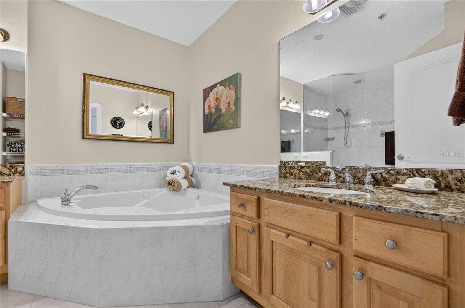200 BRIGHTWATER DRIVE, #3, Clearwater, FL 33767 200 BRIGHTWATER DRIVE, #3, Clearwater, FL 33767