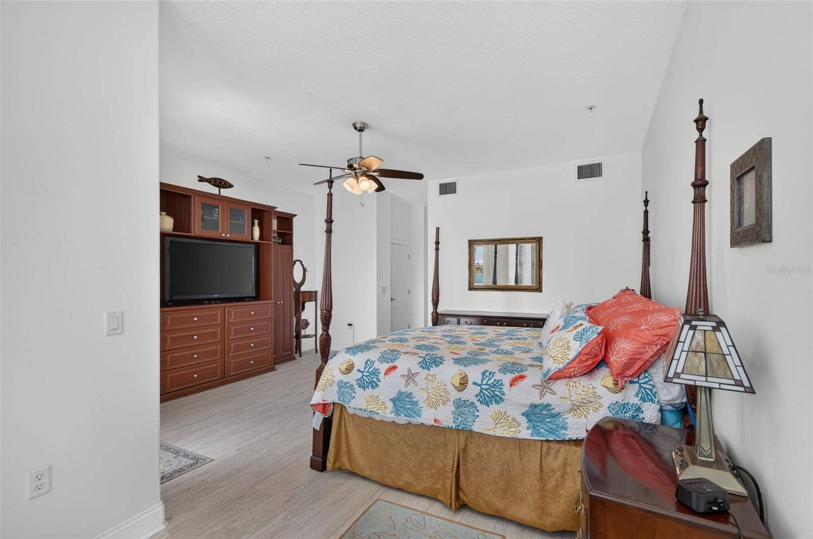 200 BRIGHTWATER DRIVE, #3, Clearwater, FL 33767 200 BRIGHTWATER DRIVE, #3, Clearwater, FL 33767
