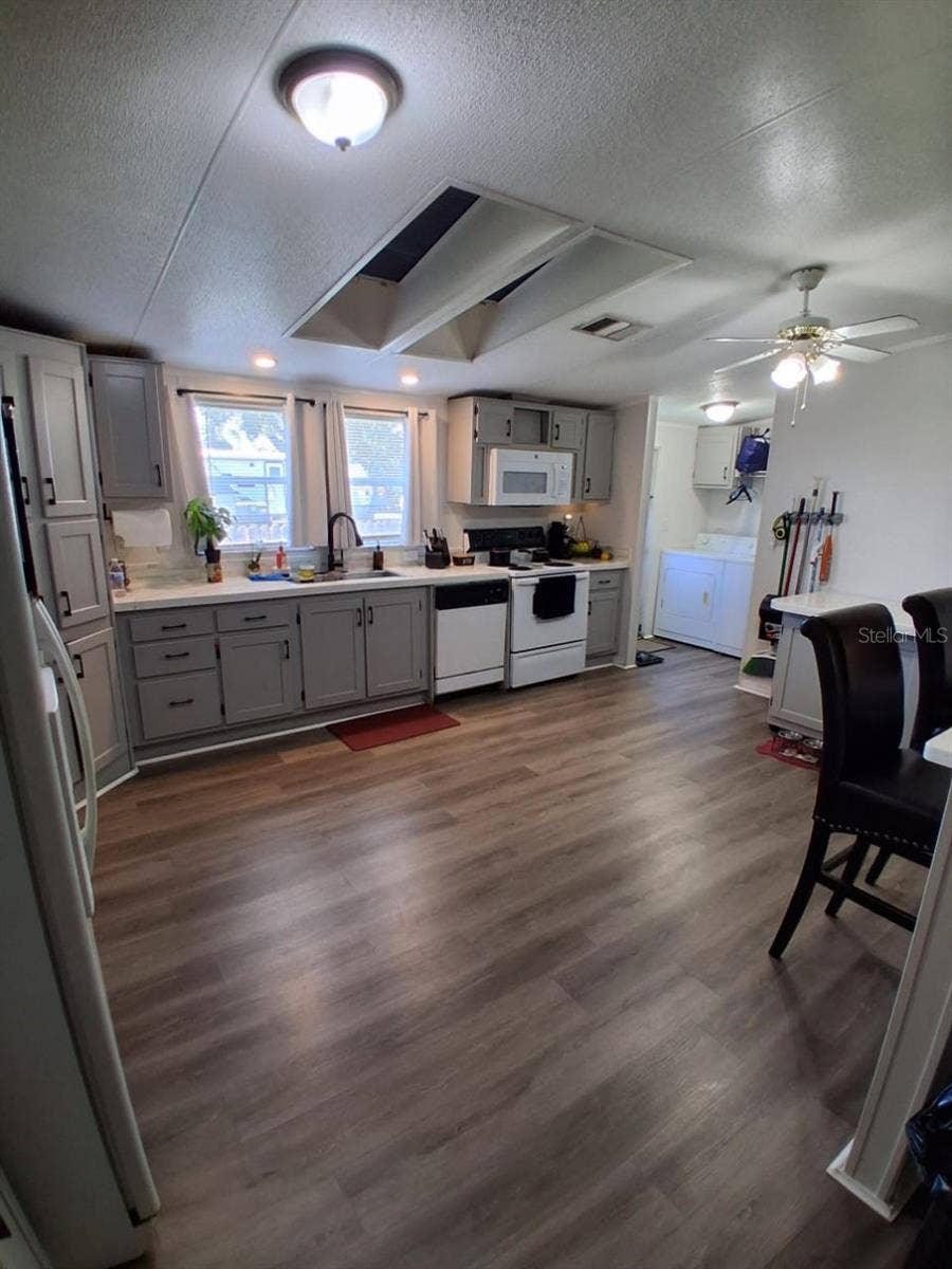 37650 NEWPORT DRIVE, Zephyrhills, FL 33542 Spacious and loaded with cabinets.