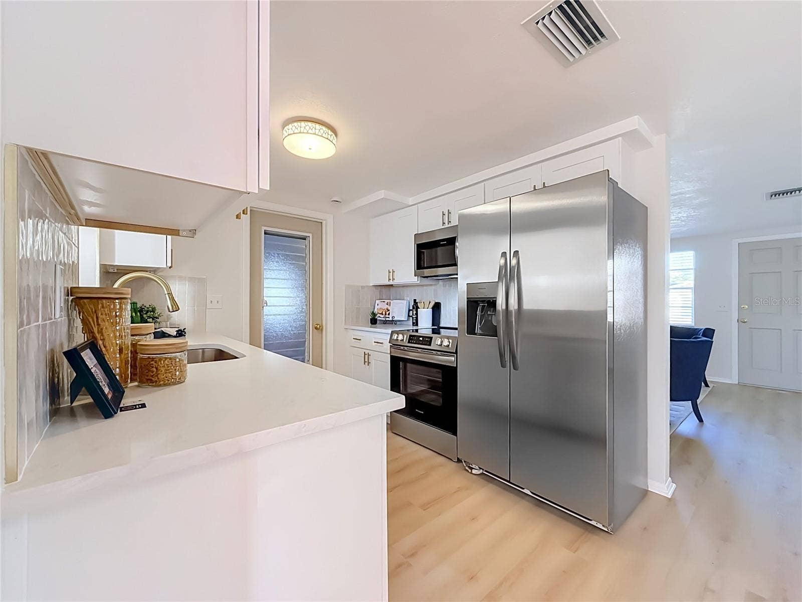 5738 THRUSH DRIVE, New Port Richey, FL 34652 5738 THRUSH DRIVE, New Port Richey, FL 34652
